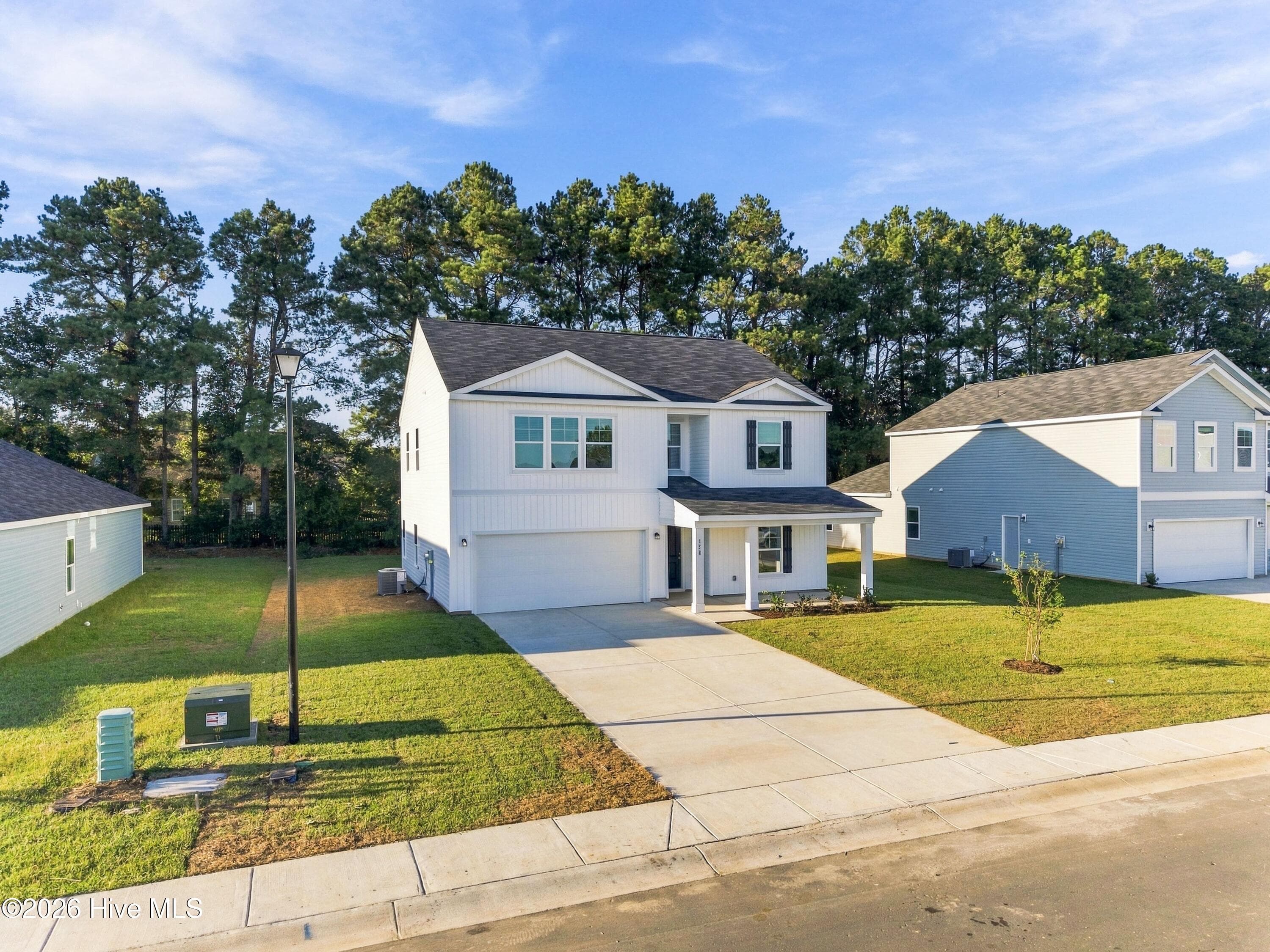 Single Family Residence at 150 N Squires Run Lane, Richlands, NC 28574, photo 5 of 48