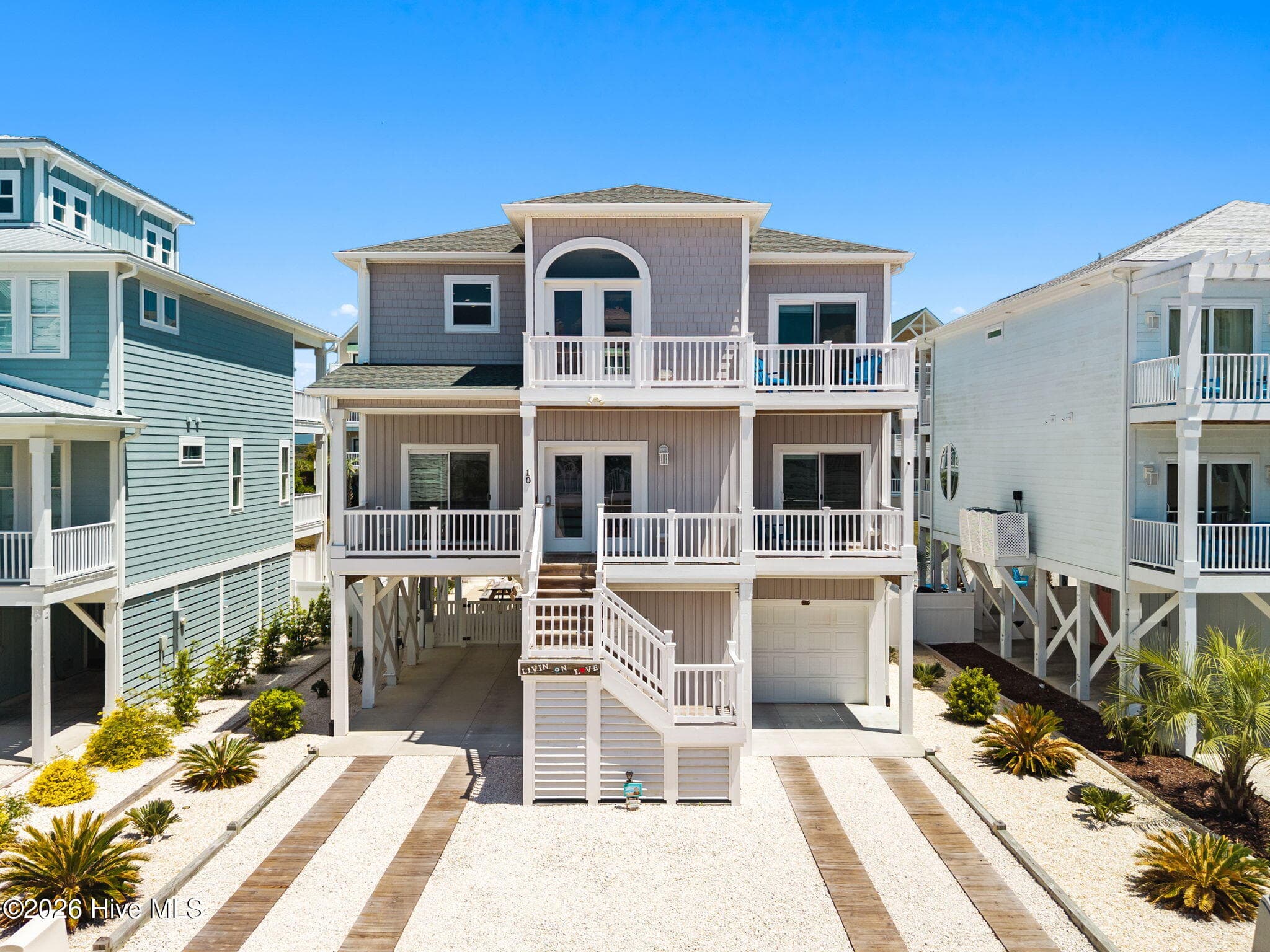 Single Family Residence at 10 Via Dolorosa Drive, Ocean Isle Beach, NC 28469, photo 4 of 71