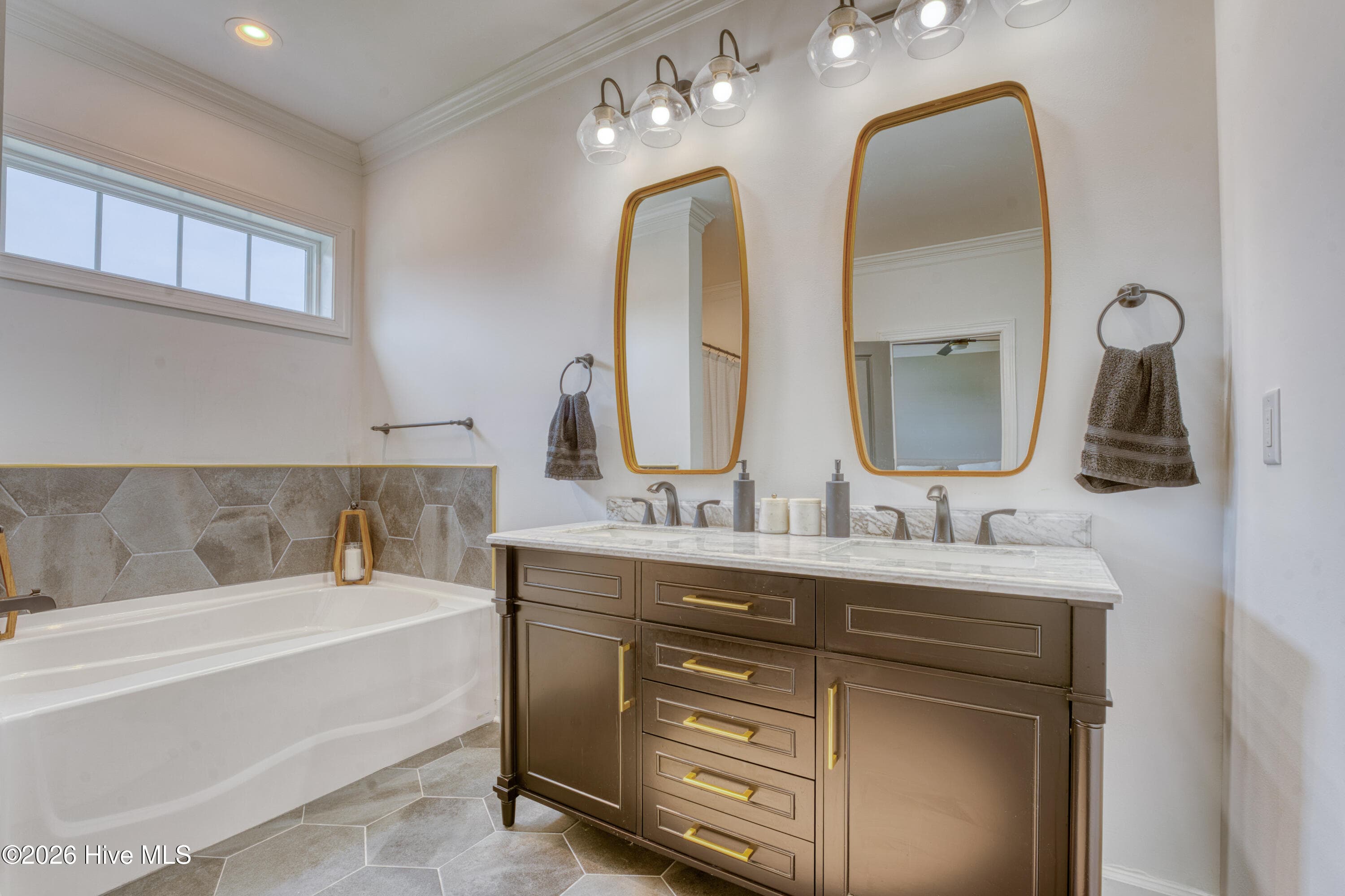 Single Family Residence at 20 Pomegranate Court, Cameron, NC 28326, photo 13 of 34