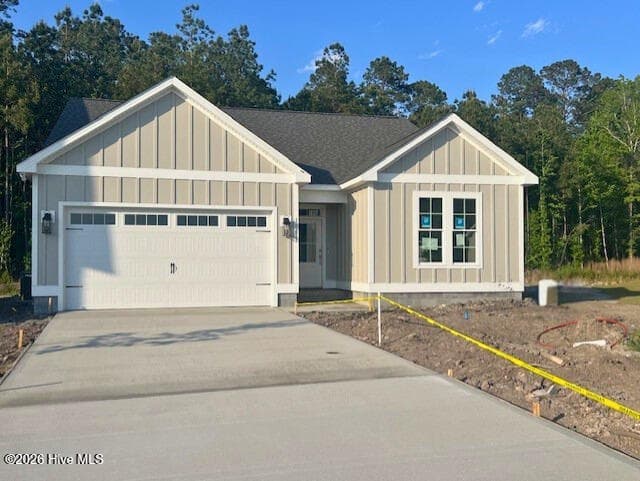 Single Family Residence at 1009 Exeter Place, New Bern, NC 28562, photo 2 of 23