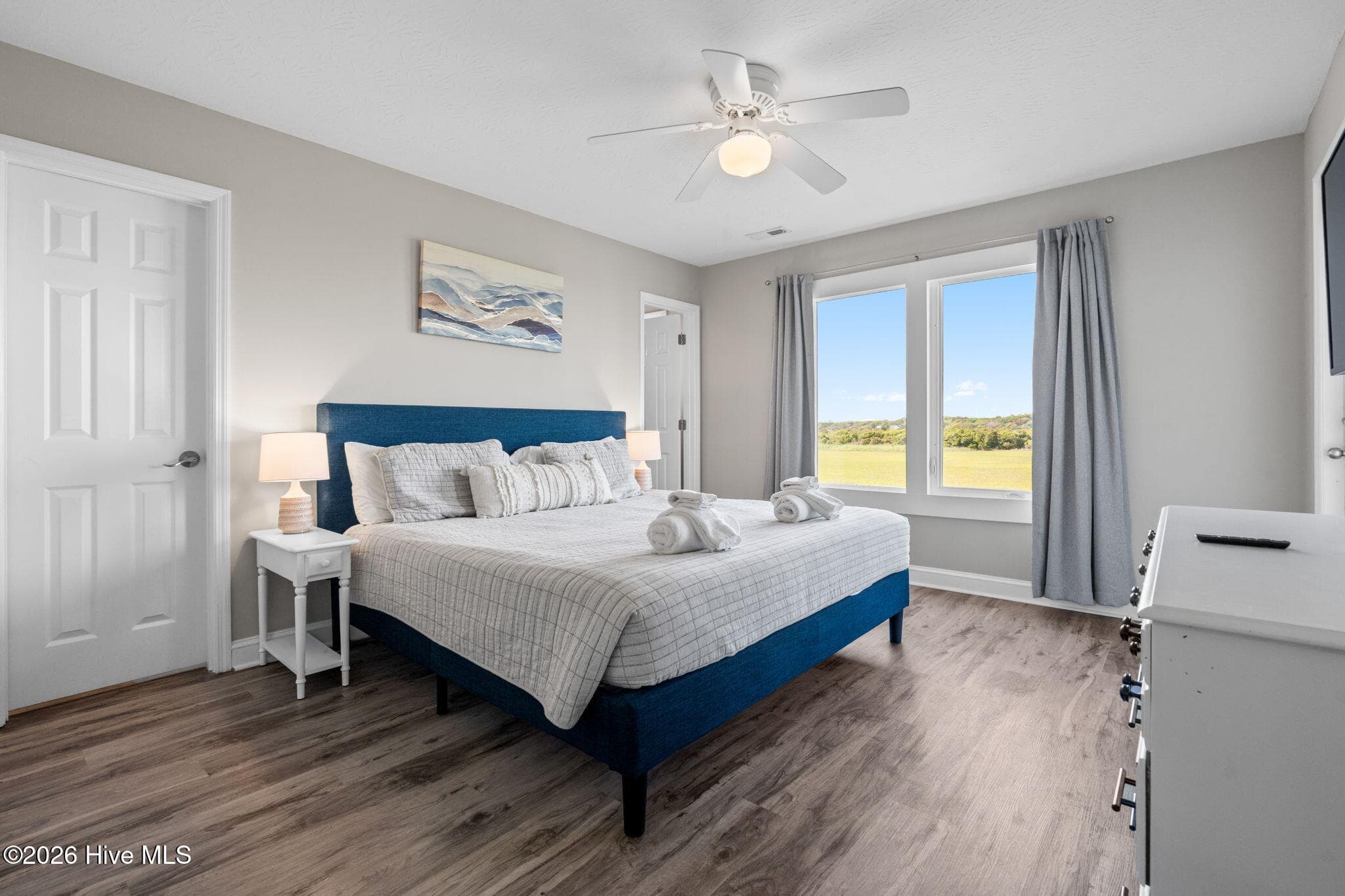 Single Family Residence at 598 Ocean Boulevard W, Holden Beach, NC 28462, photo 45 of 68