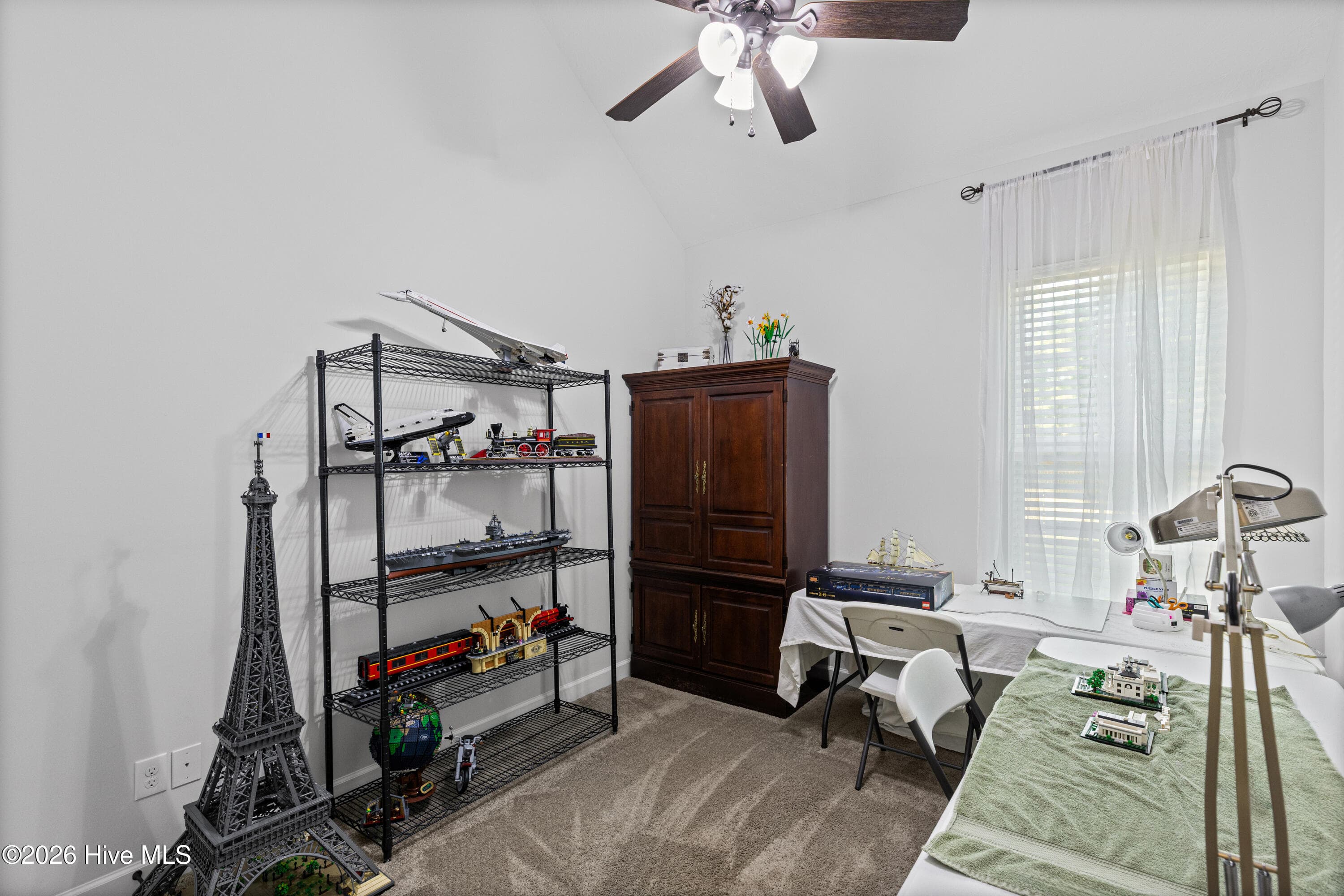 Back center bedroom - 2016 Edenberry Row, Beech Island, SC 29842