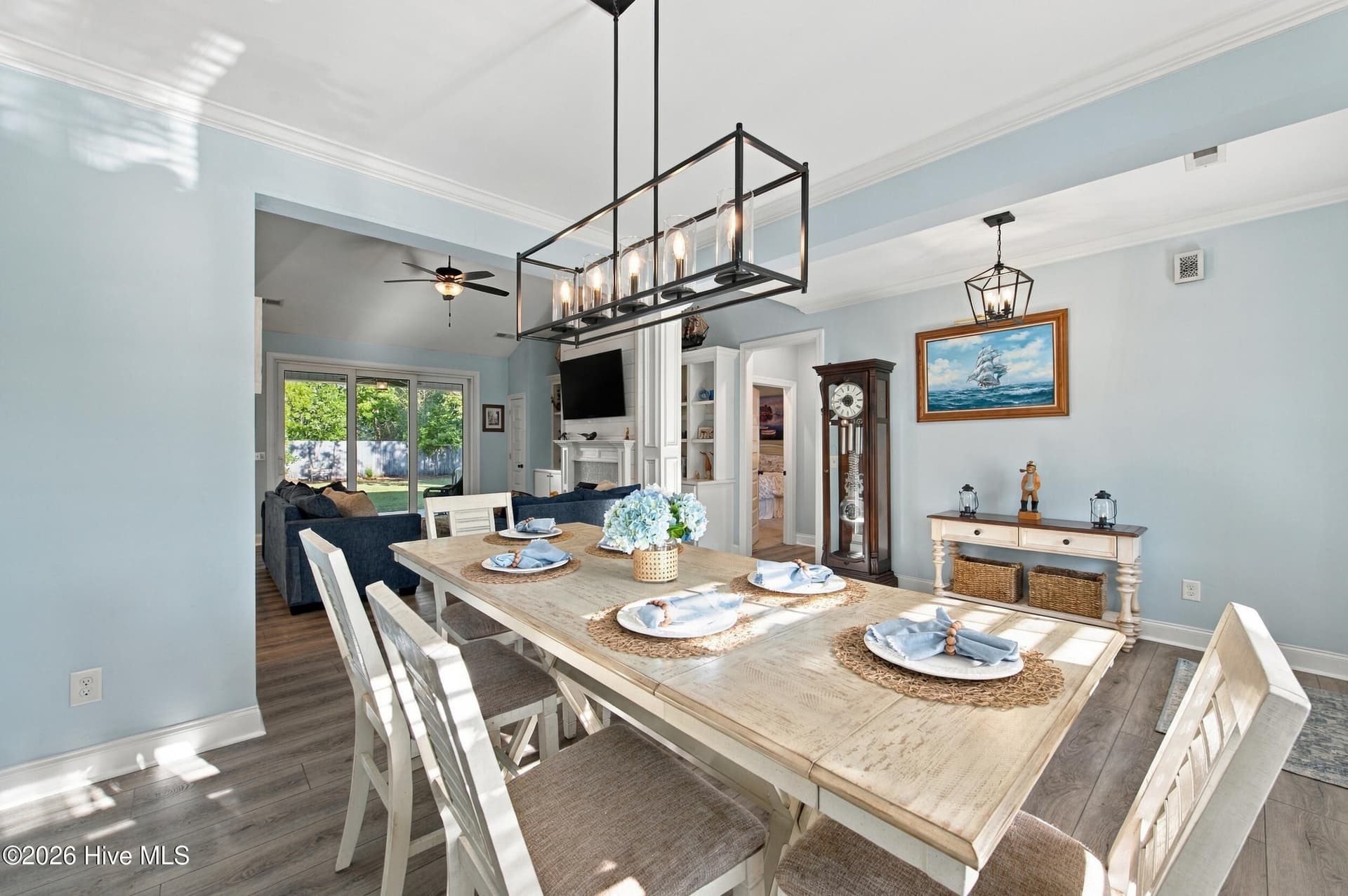 Single Family Residence at 126 Pebble Beach Drive, Hampstead, NC 28443, photo 8 of 54