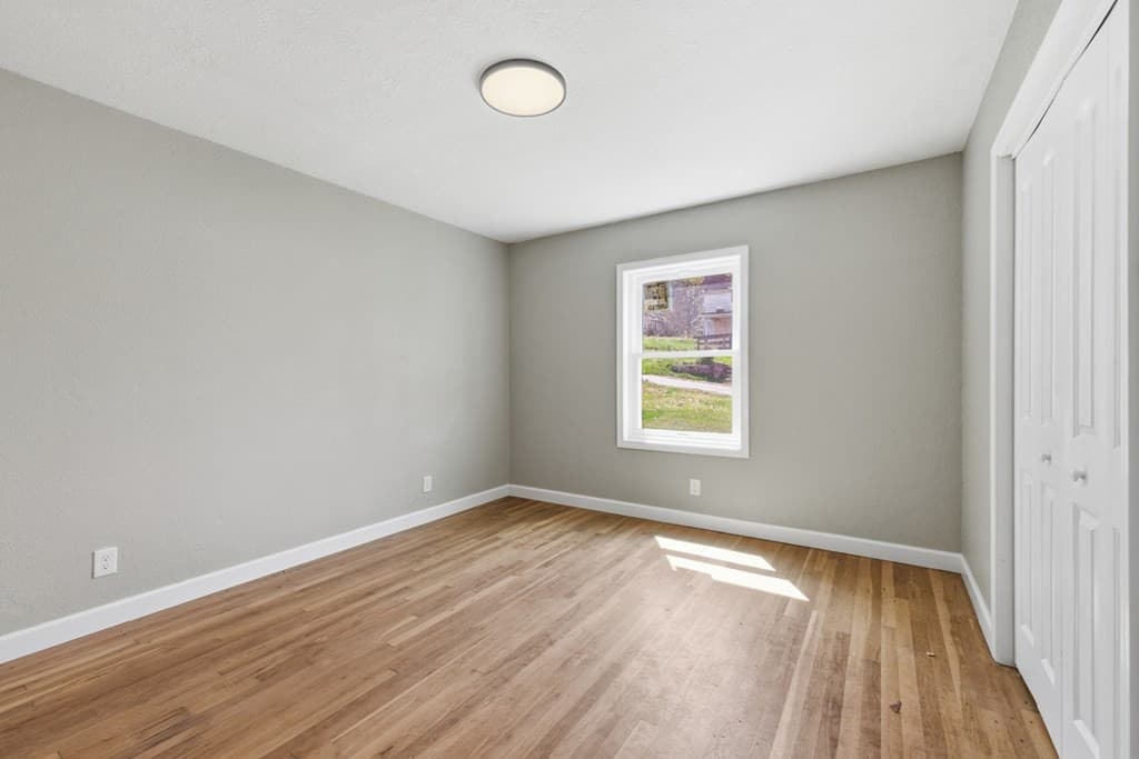 Single Family Residence at 39 Justus, Andrews, NC 28901, photo 17 of 41