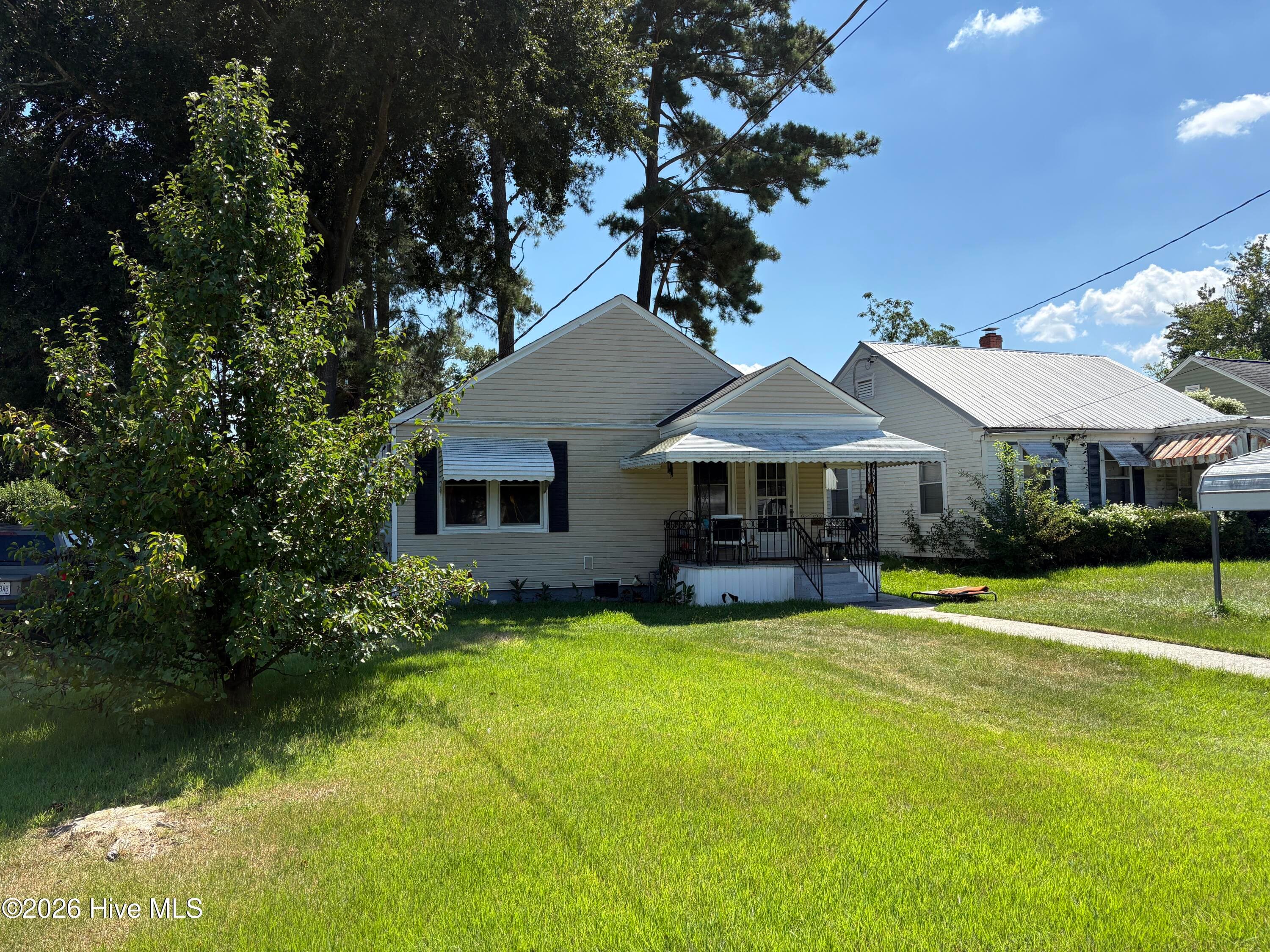 Single Family Residence at 1902 Gardner Street, Augusta, GA 30904, photo 3 of 32