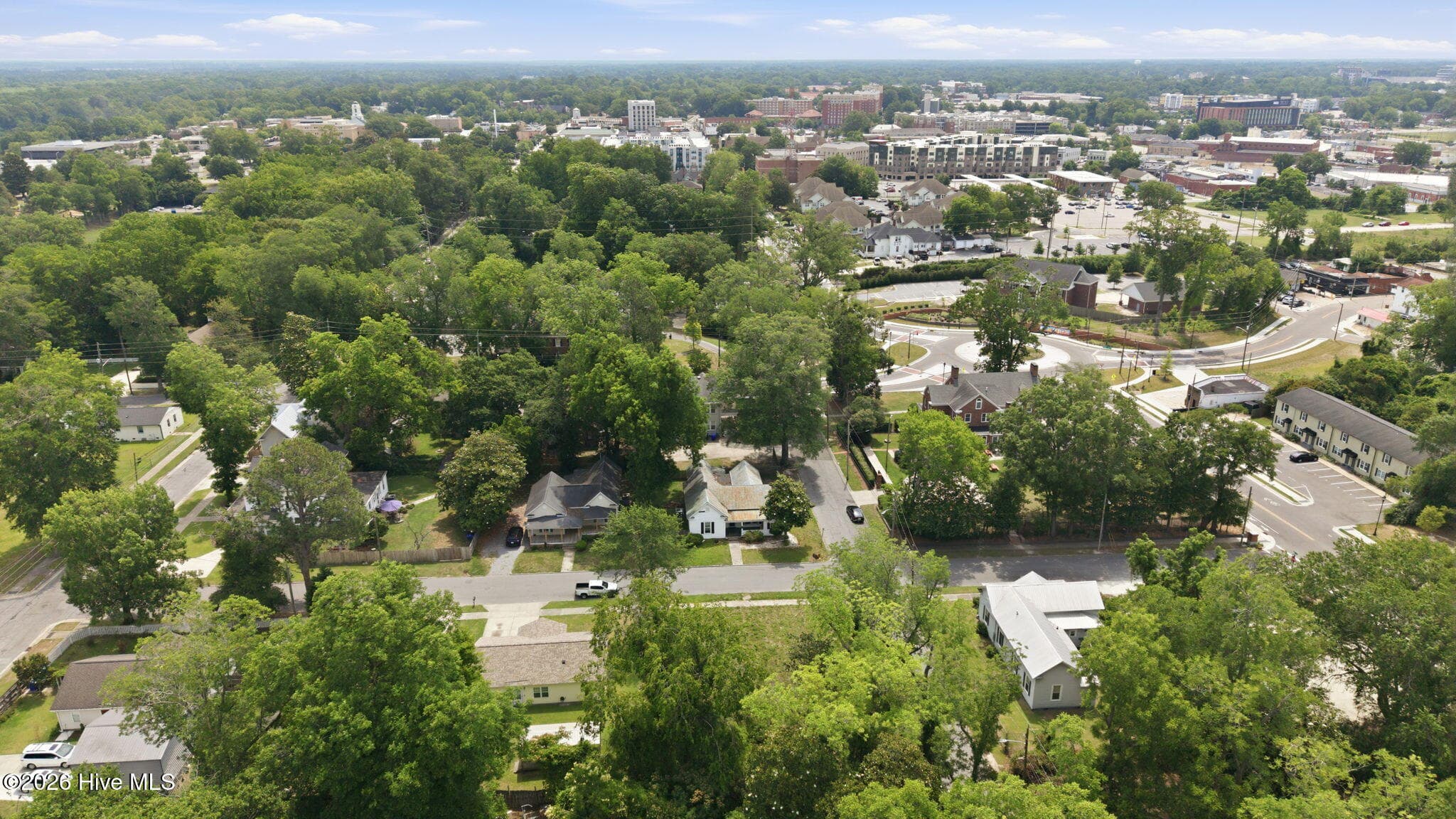 2-4 Units Multi-Family at 410 Latham Street, Greenville, NC 27834, photo 10 of 13