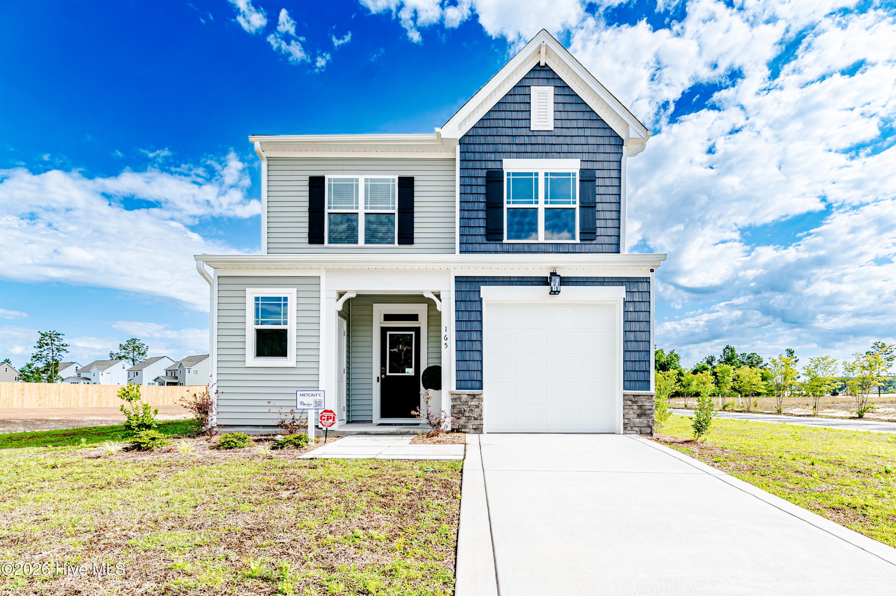 Single Family Residence at 165 Caulfield Road, Aberdeen, NC 28315, photo 2 of 22