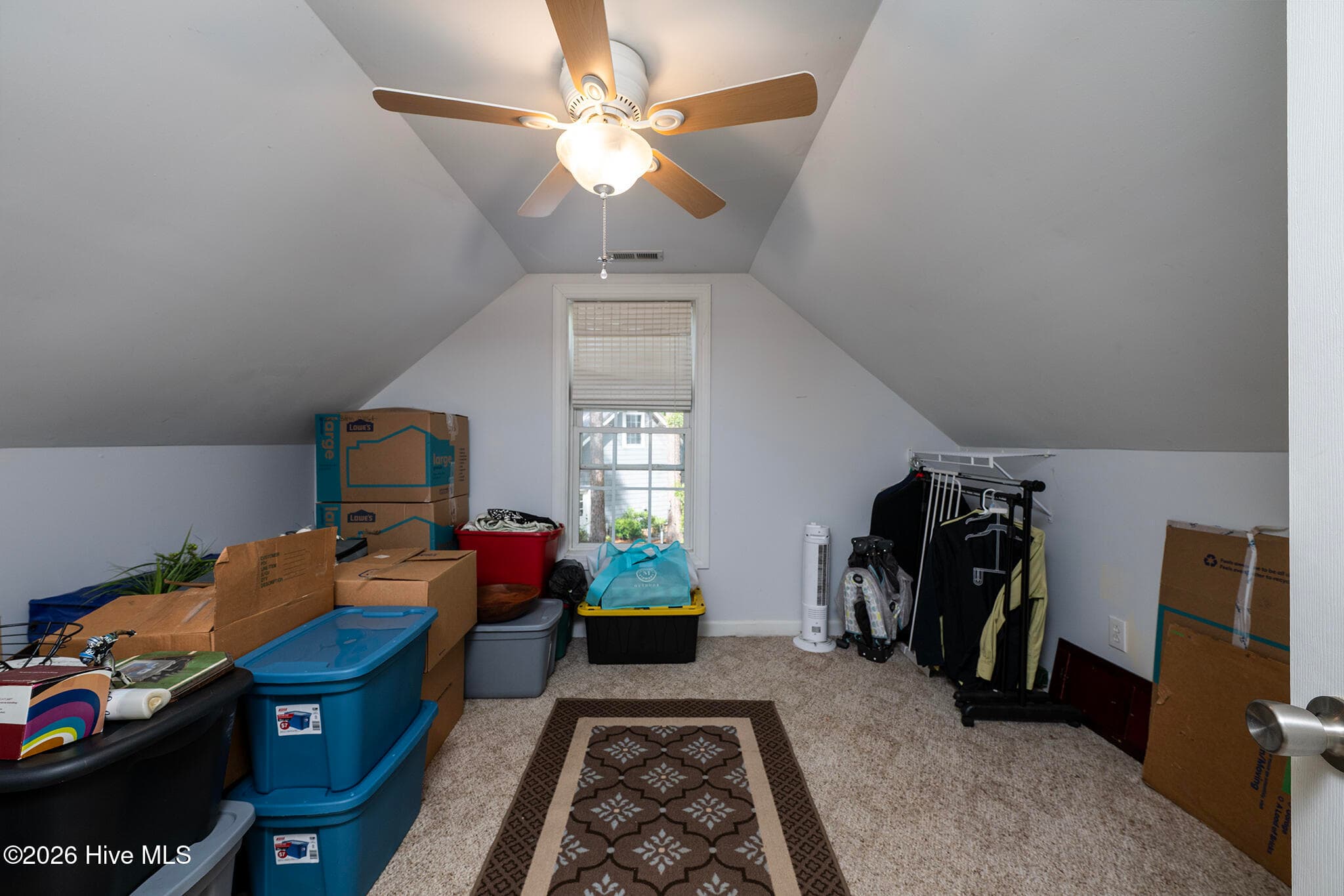 Upstairs Bonus Room - 106 Windlass Way, Aurora, NC 27806