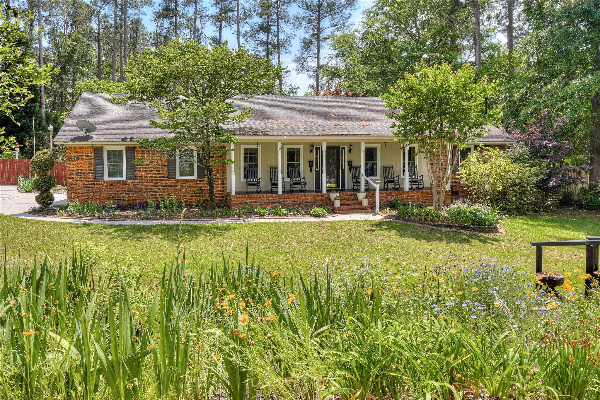 Single Family Residence at 101 Hartwell Drive, Aiken, SC 29803, photo 5 of 59