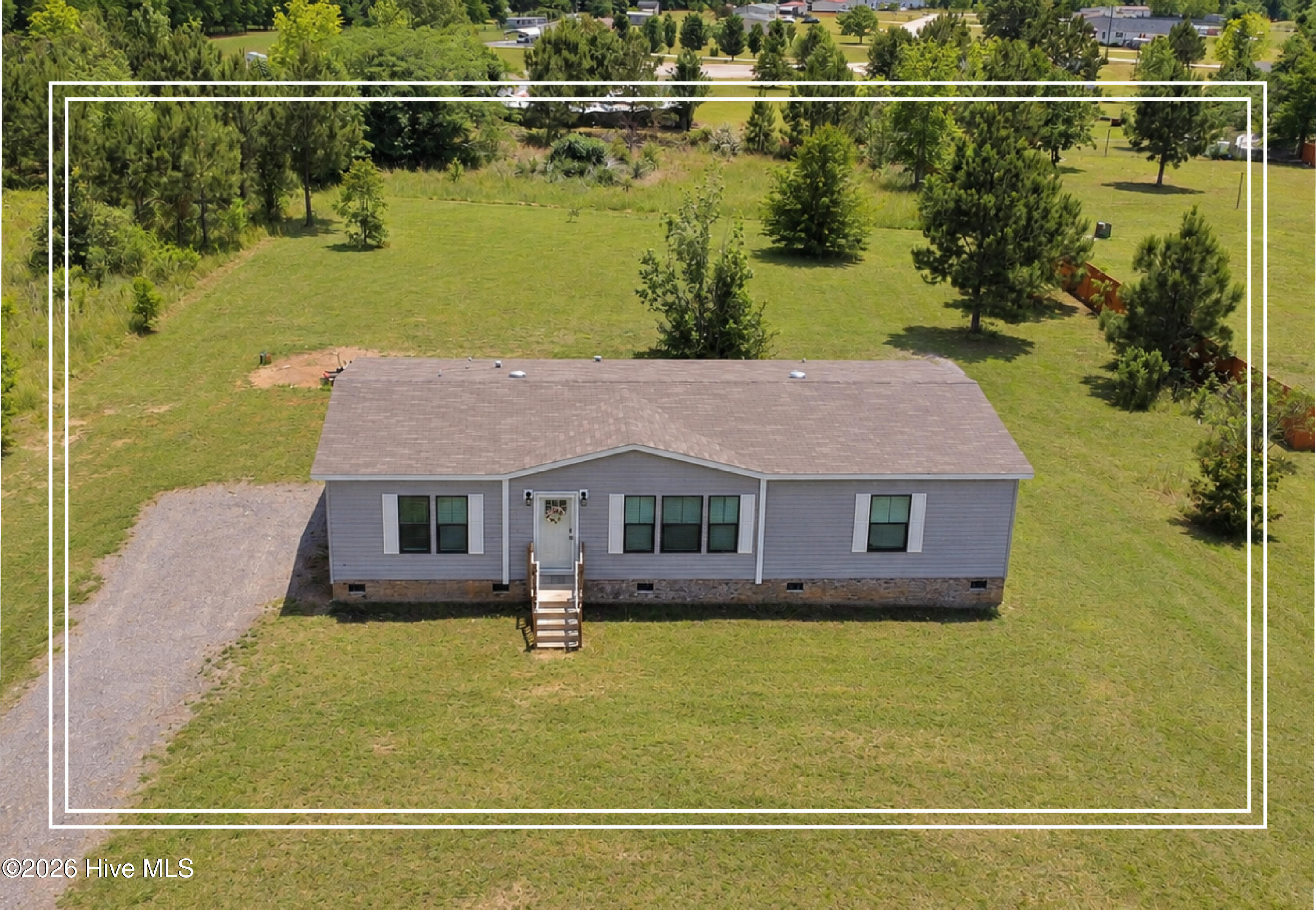 Manufactured Home at 3584 Ga Highway 88, Blythe, GA 30805, photo 2 of 37