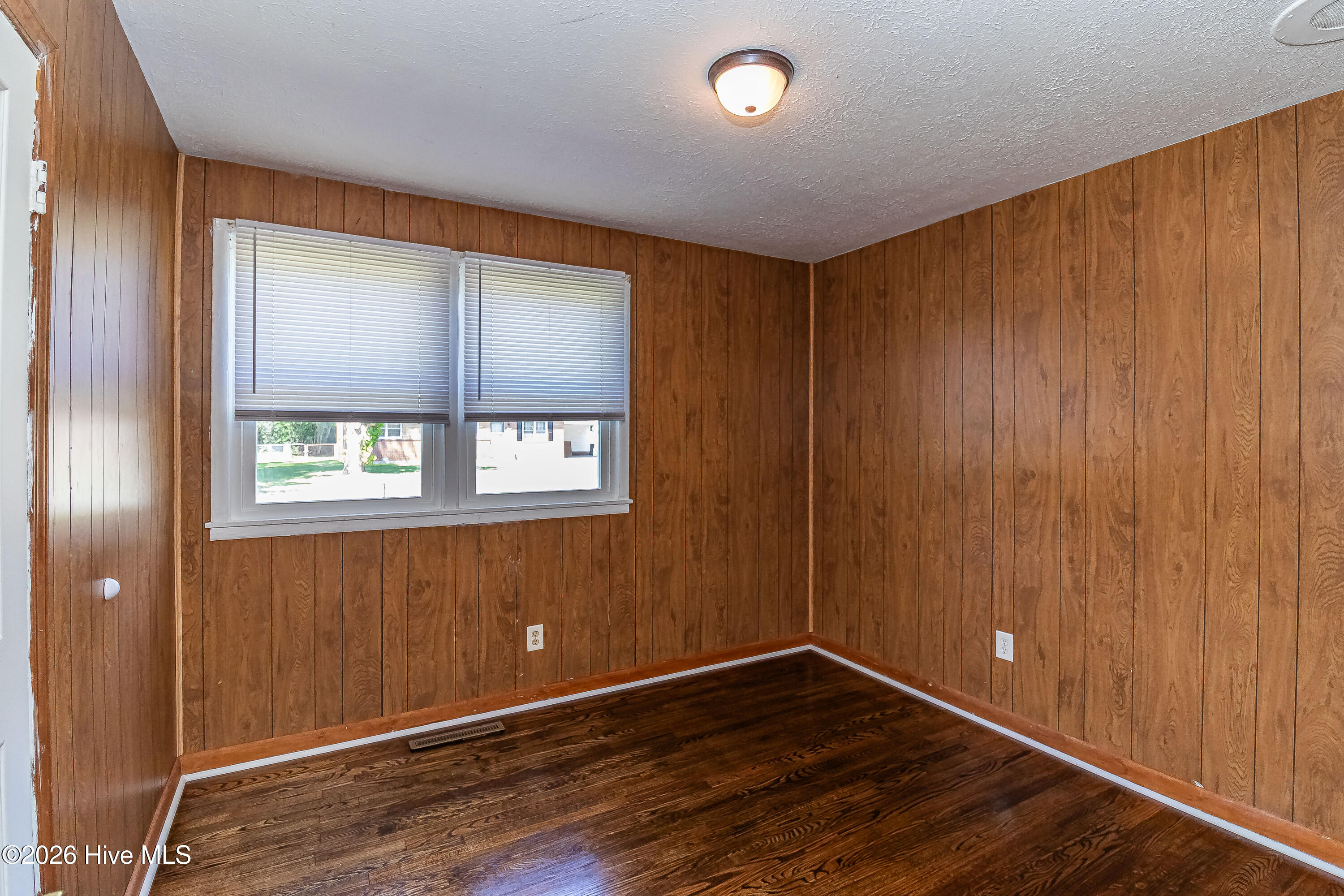Single Family Residence at 302 Nelson Drive, Goldsboro, NC 27534, photo 23 of 38