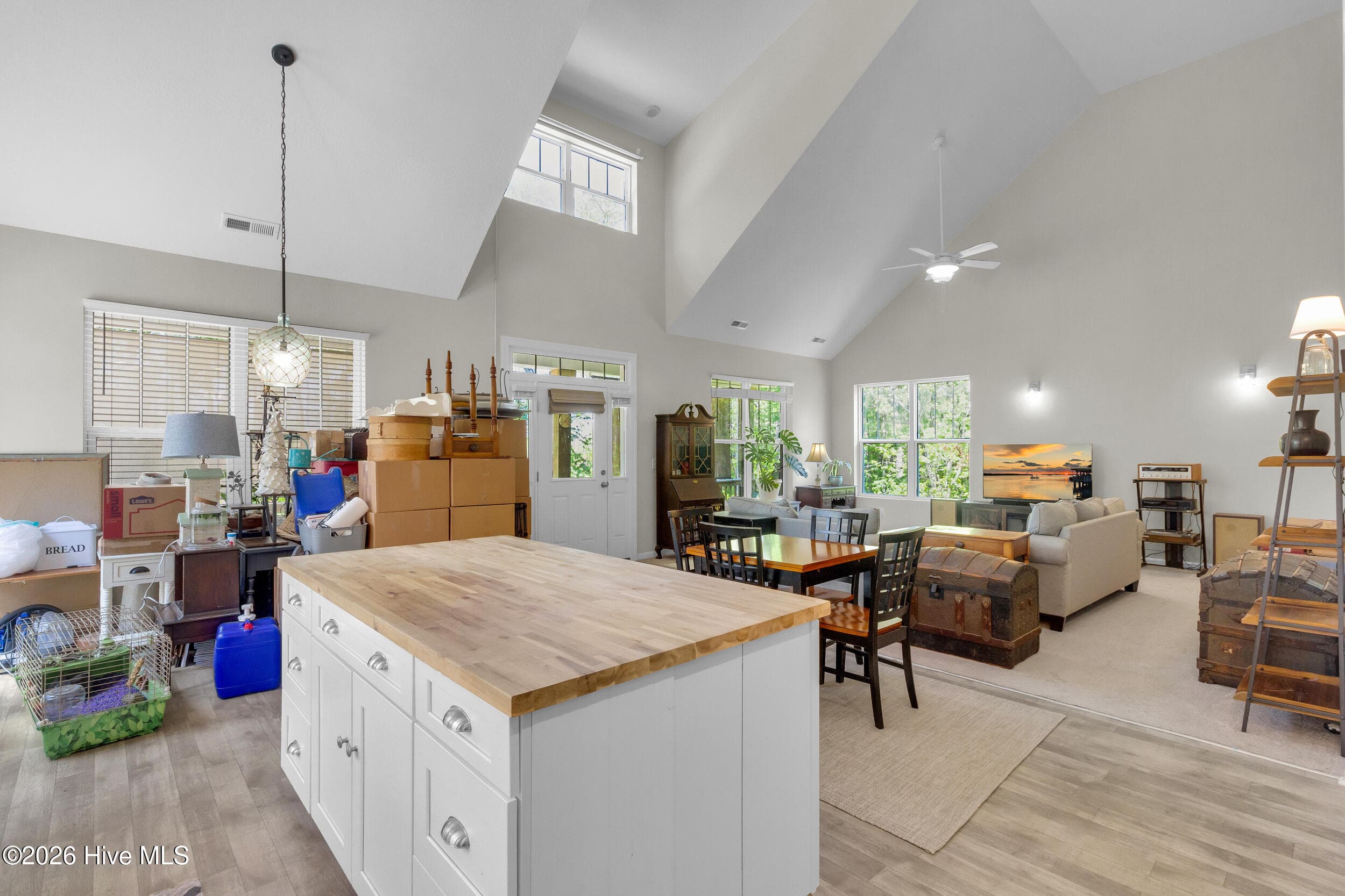 Kitchen / Dining / Living Room - 5430 Creek Pointe Road, New Bern, NC 28560
