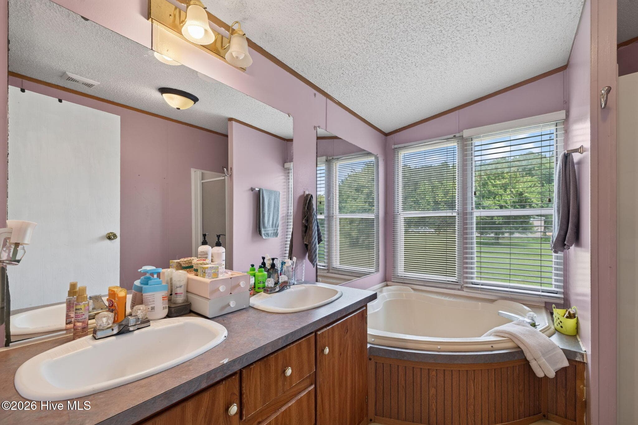 Manufactured Home at 650b Egan Lane, Elizabeth City, NC 27909, photo 16 of 30