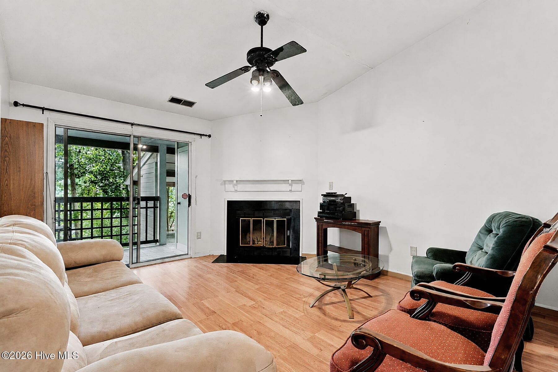 Condominium at 4621 Timbermill Court 304, Raleigh, NC 27612, photo 12 of 25
