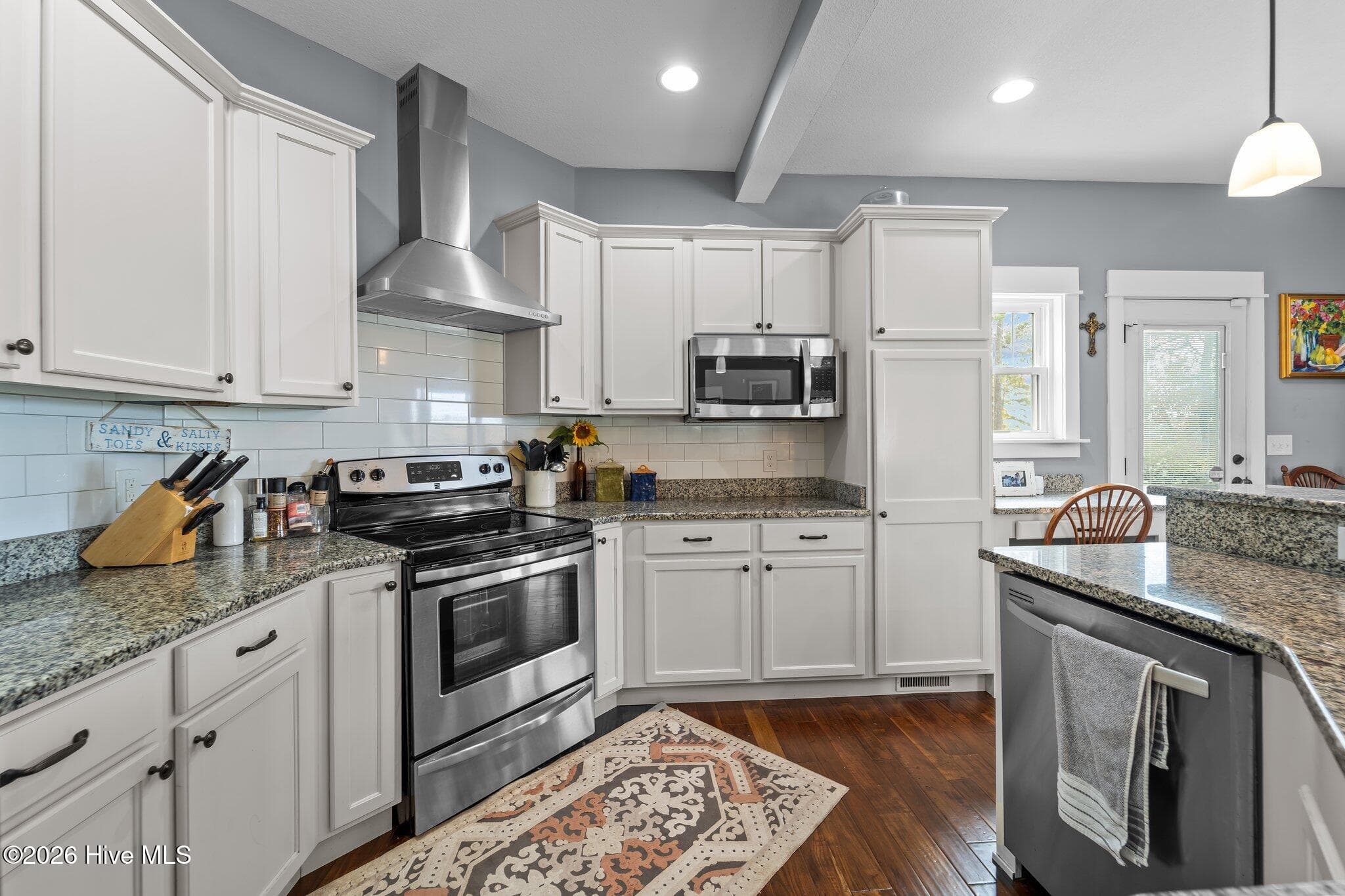 Single Family Residence at 206 Sunrise Crossing Drive, Kill Devil Hills, NC 27948, photo 7 of 24