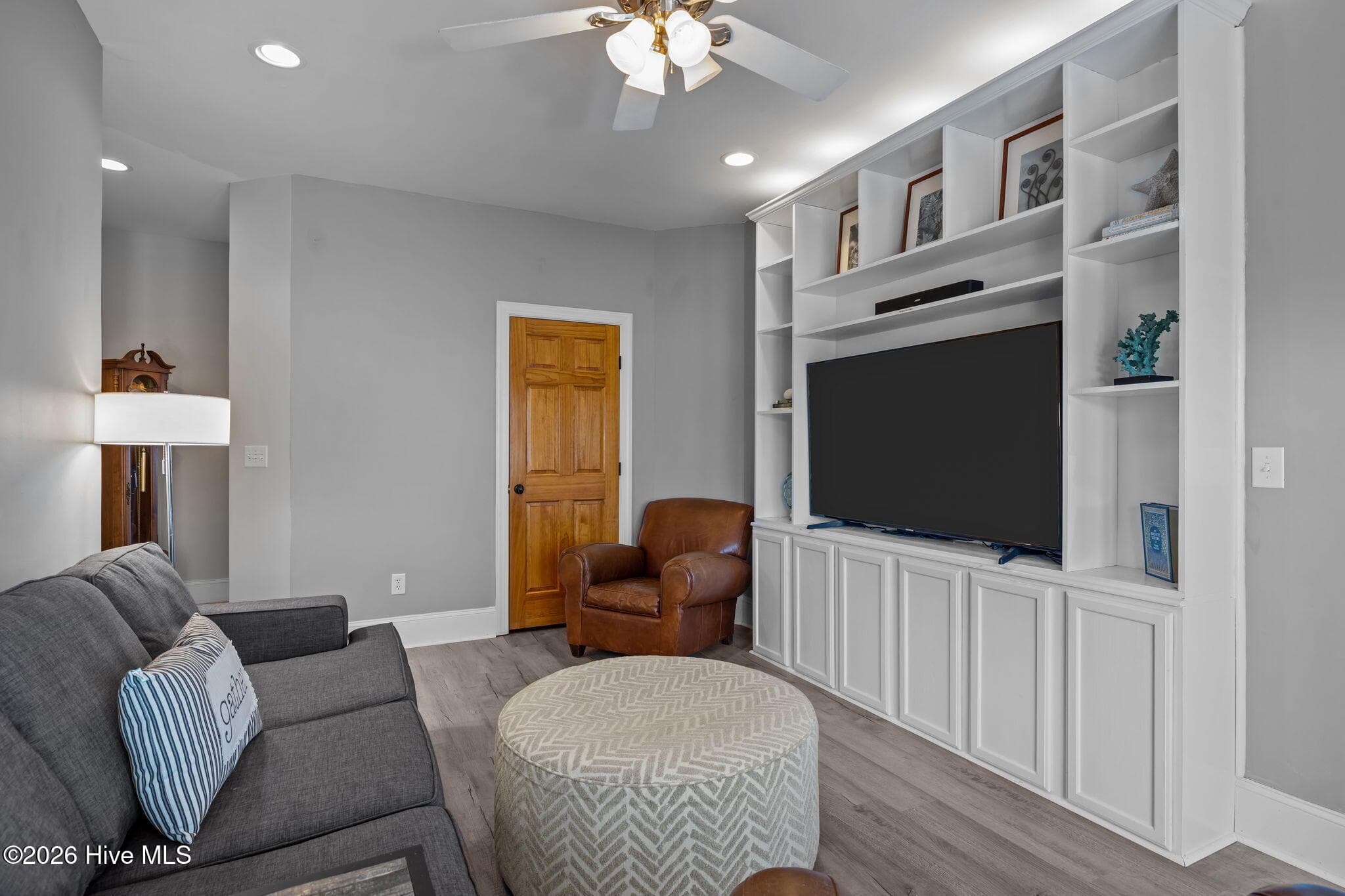 Mid Level Den - 4204 Emerald Drive, Emerald Isle, NC 28594