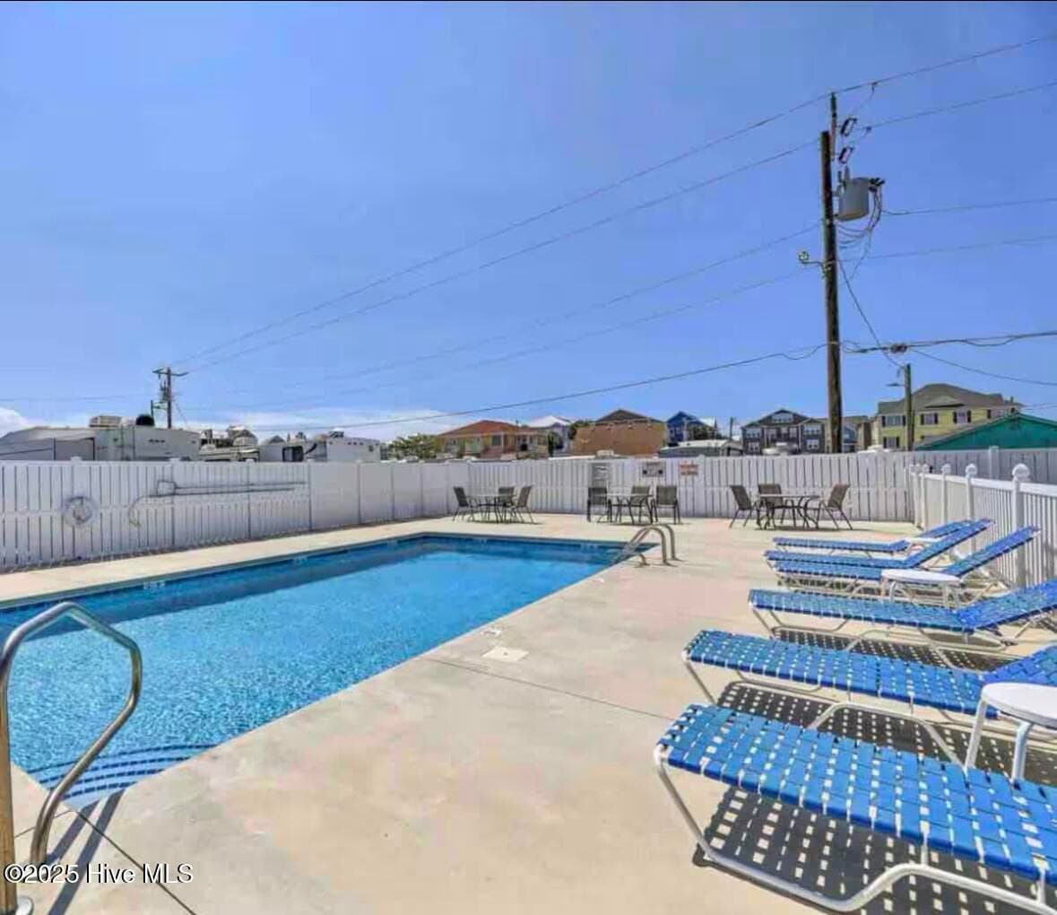 Condominium at 303 Henderson Boulevard 14, Atlantic Beach, NC 28512, photo 11 of 24