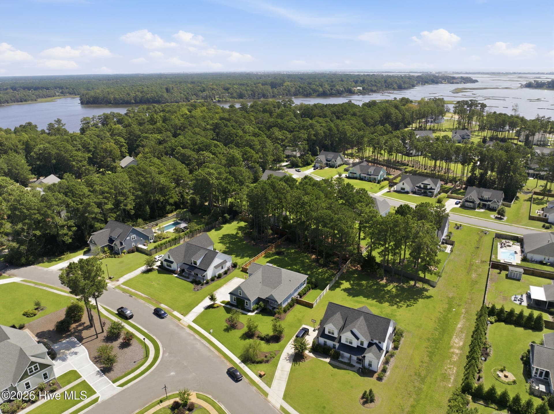 Single Family Residence at 80 Stratford Place, Hampstead, NC 28443, photo 5 of 5