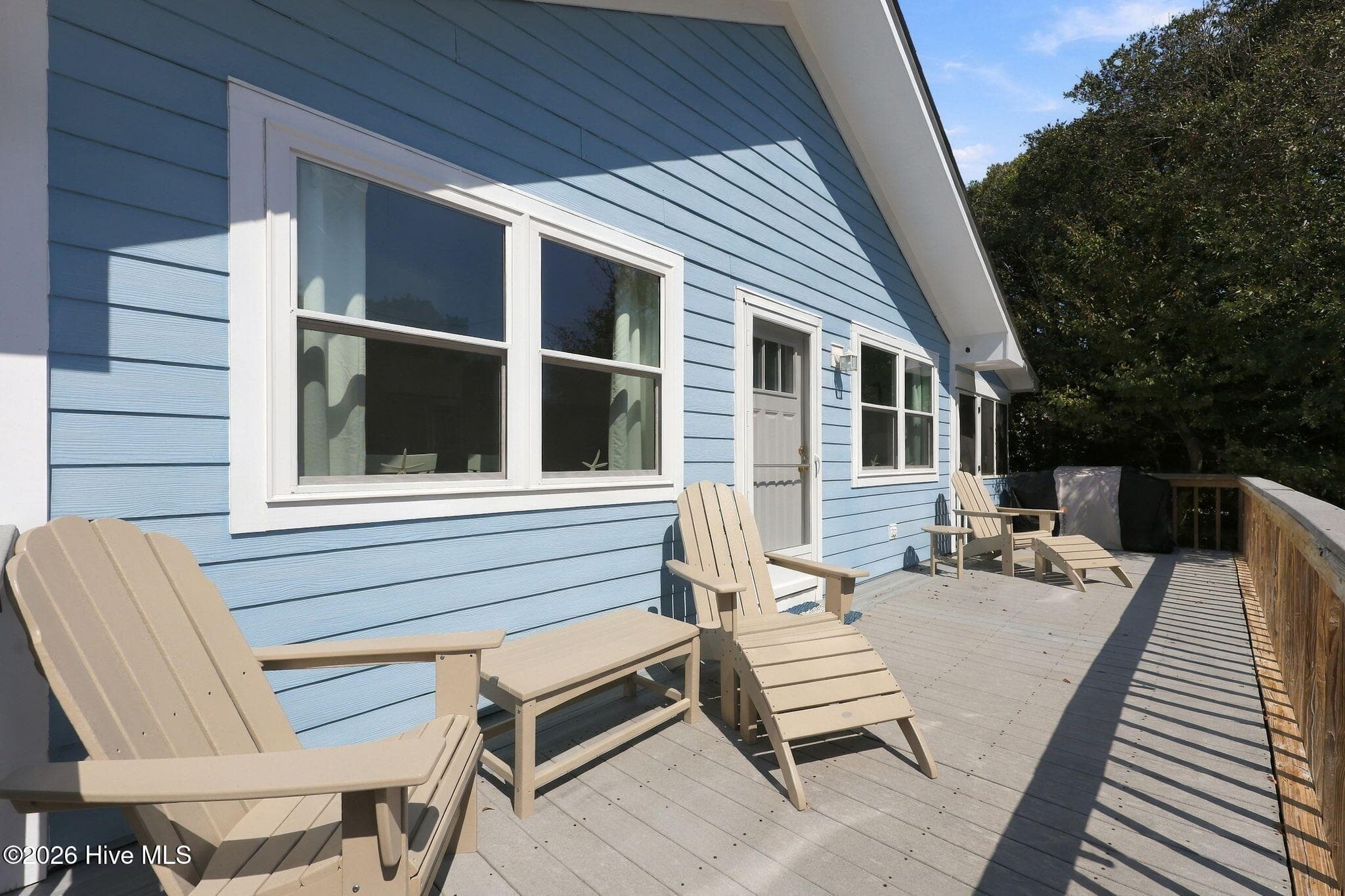 Front deck - 118 Periwinkle Drive, Emerald Isle, NC 28594