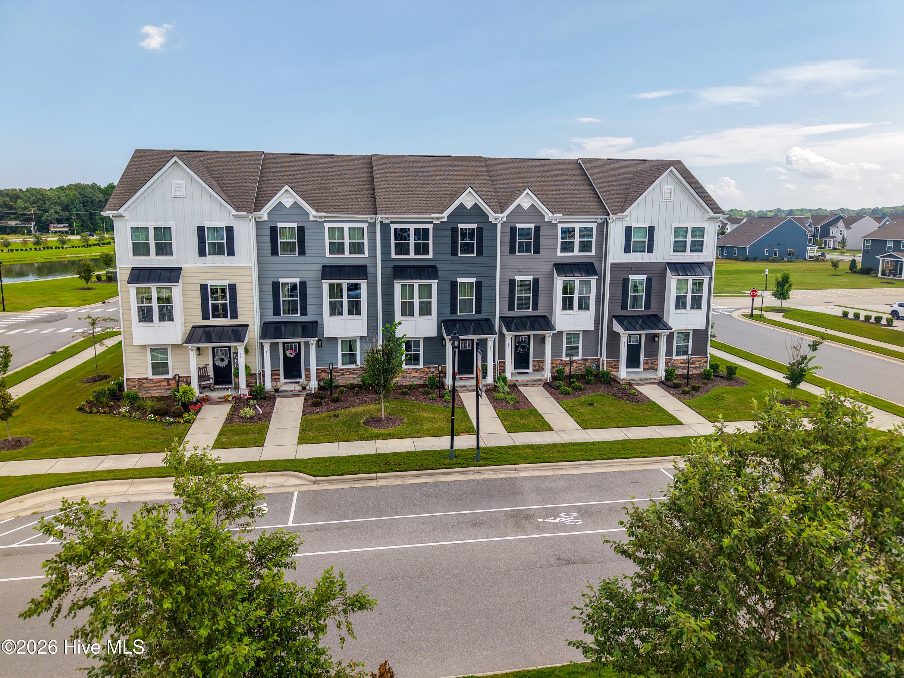 Townhouse at 207 Fost Boulevard, Moyock, NC 27958, photo 4 of 56