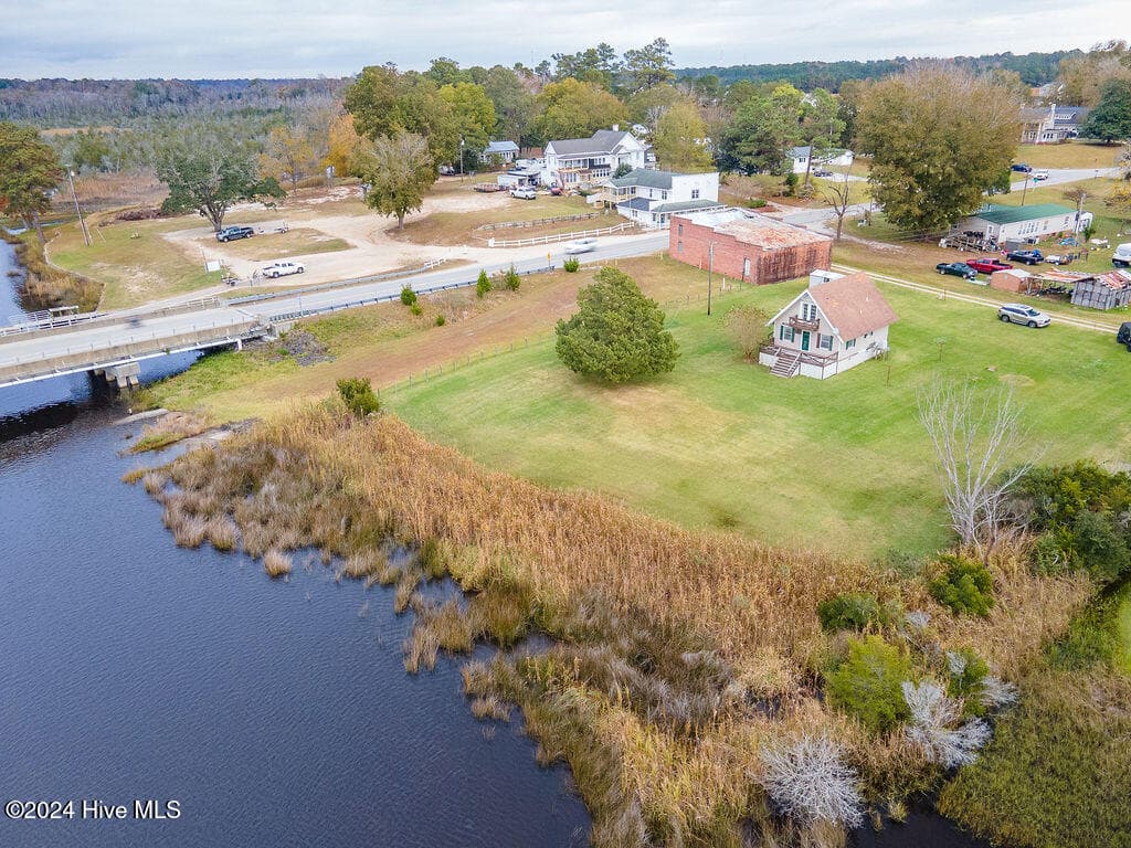 Single Family Residence at 110 Wetherington Landing Road, Stella, NC 28582, Stella, photo 2 of 41