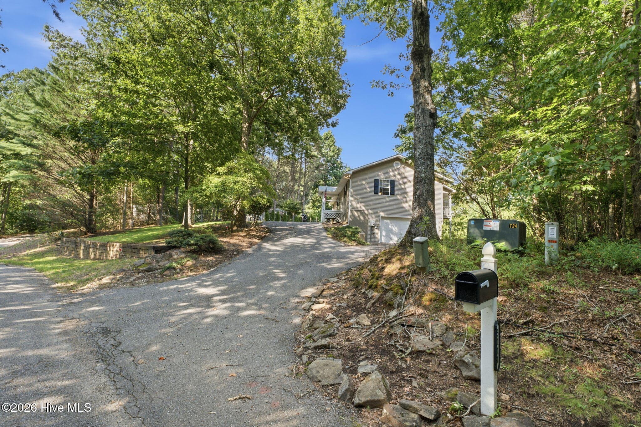 Single Family Residence at 5111 Summer Wood Lane, Young Harris, GA 30582, photo 16 of 45