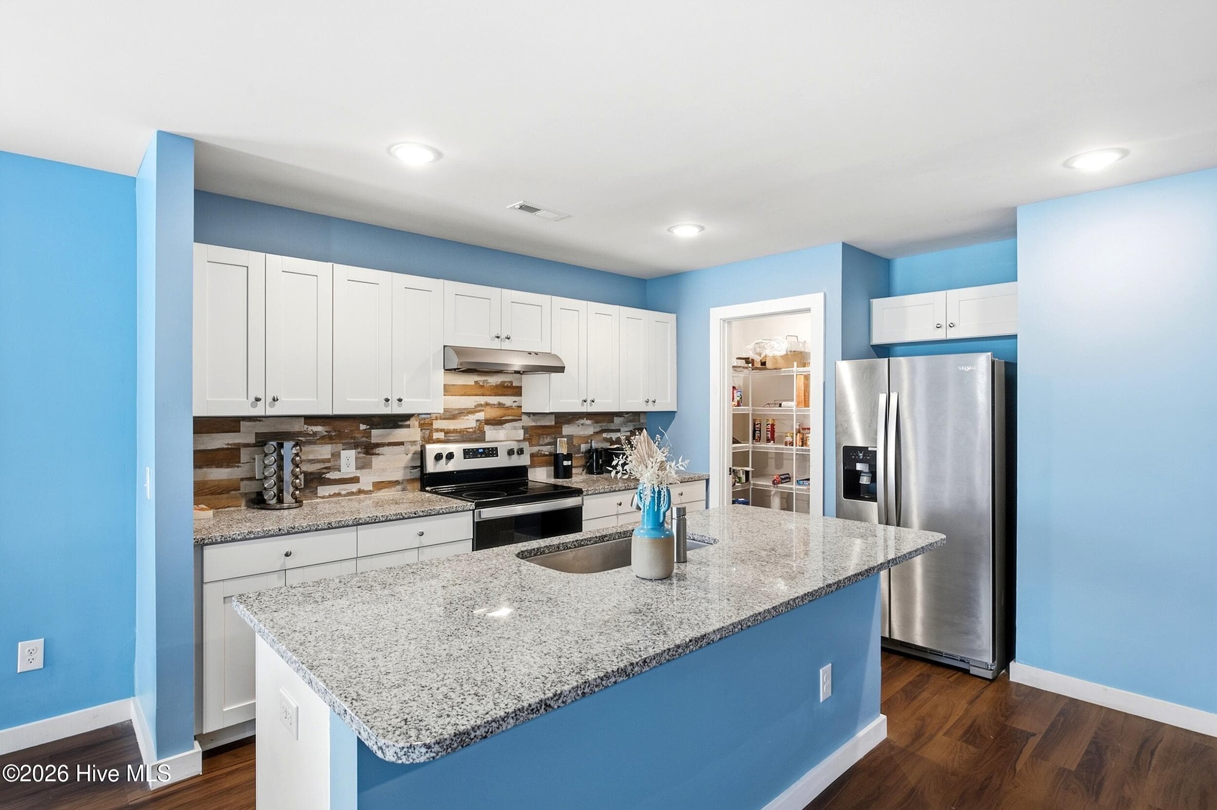 Single Family Residence at 910 Pine Needles Road, Southport, NC 28461, photo 11 of 53