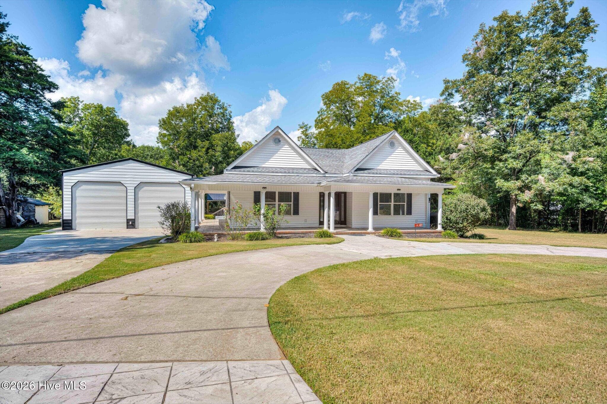 Single Family Residence at 423 Goshen Street, Lincolnton, GA 30817, photo 2 of 44