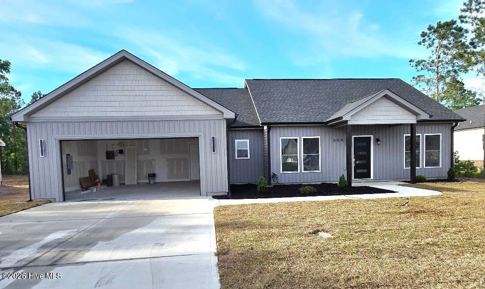 Single Family Residence at 204 Windsor Farm Road, Kinston, NC 28504, photo 2 of 31