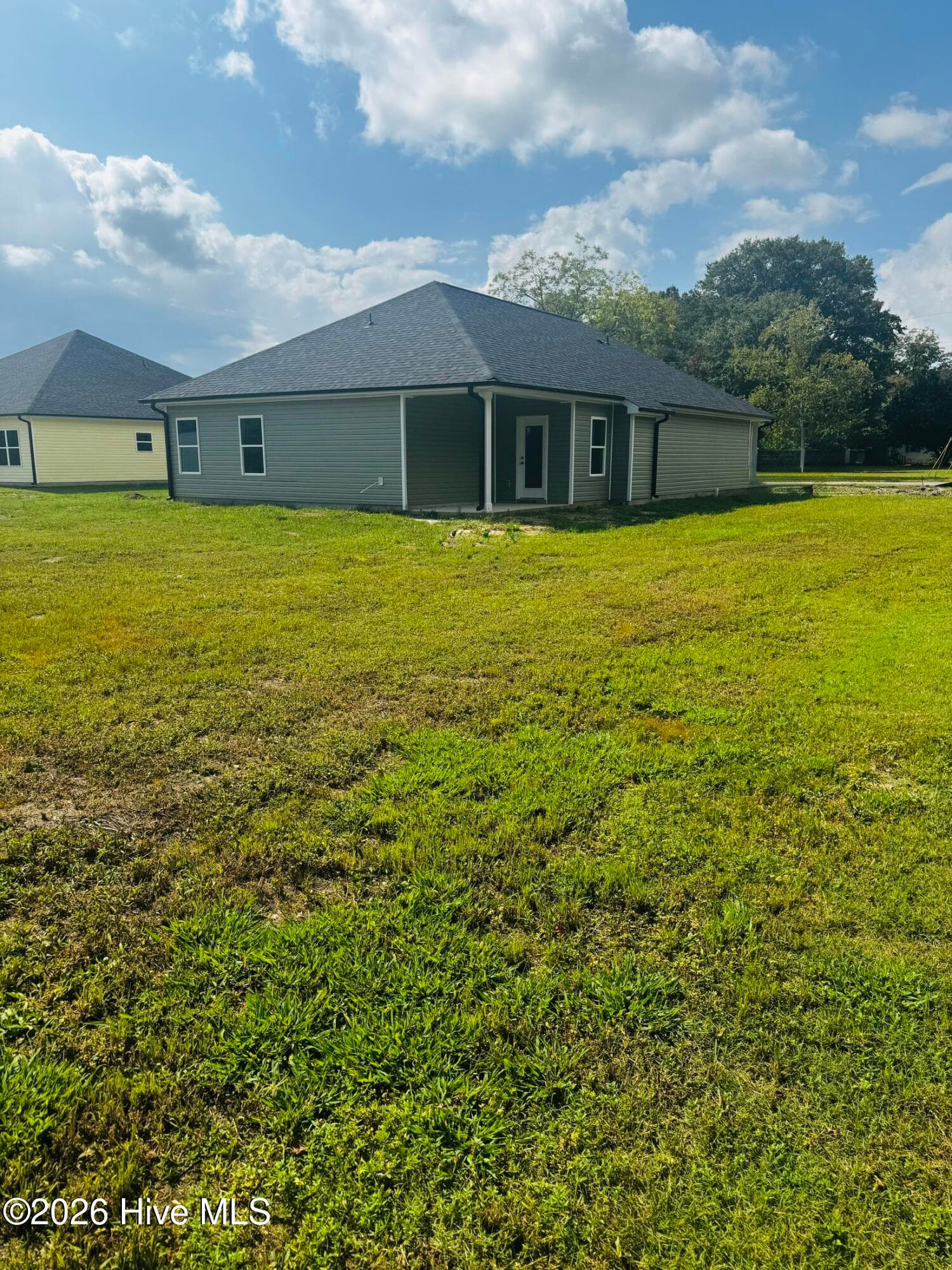 Single Family Residence at 403 S Carey Street Lot 69, La Grange, NC 28551, photo 6 of 8
