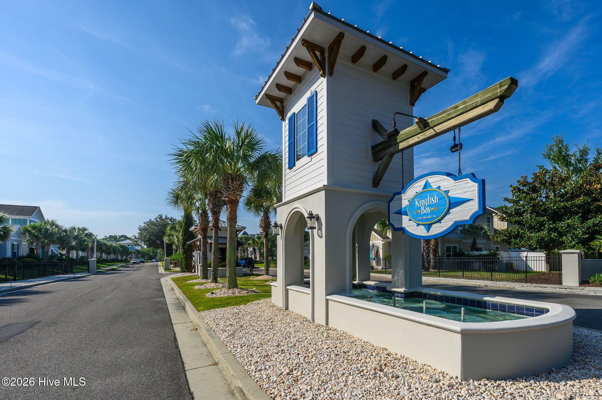 Single Family Residence at 2016 Manor Parc Drive, Calabash, NC 28467, photo 4 of 127
