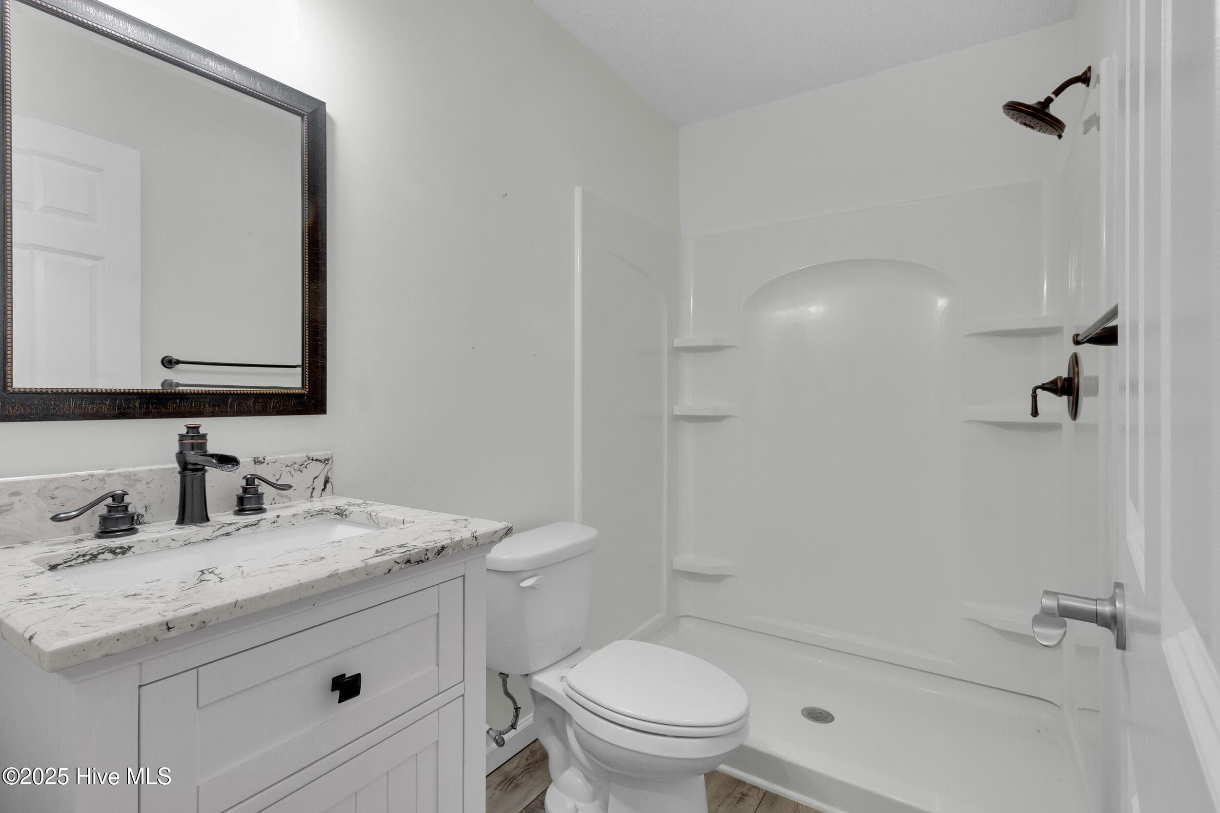 Single Family Residence at 7212 Windward Drive, New Bern, NC 28560, photo 22 of 41