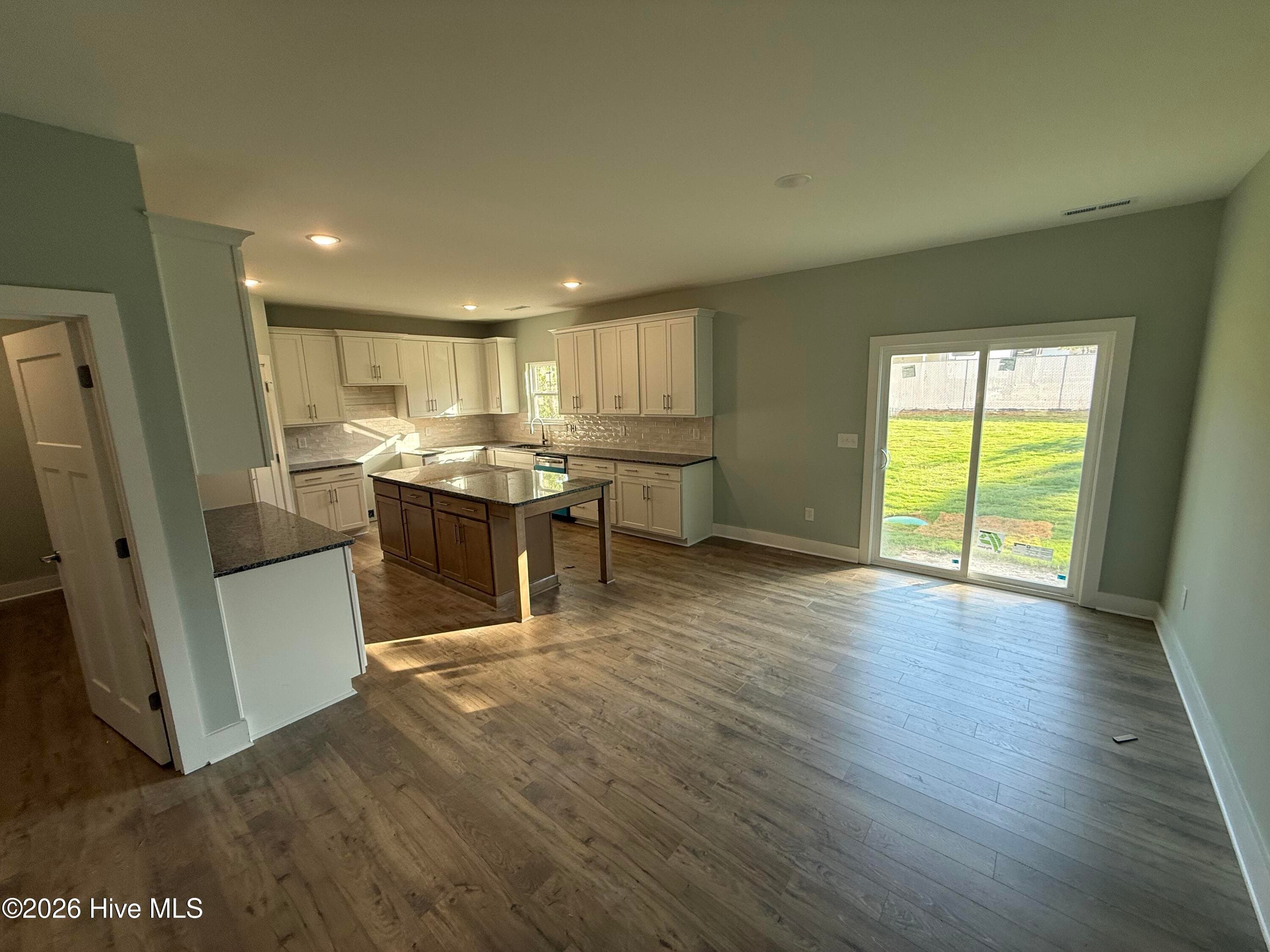 Single Family Residence at 186 Cherry Road, Southport, NC 28461, photo 2 of 4