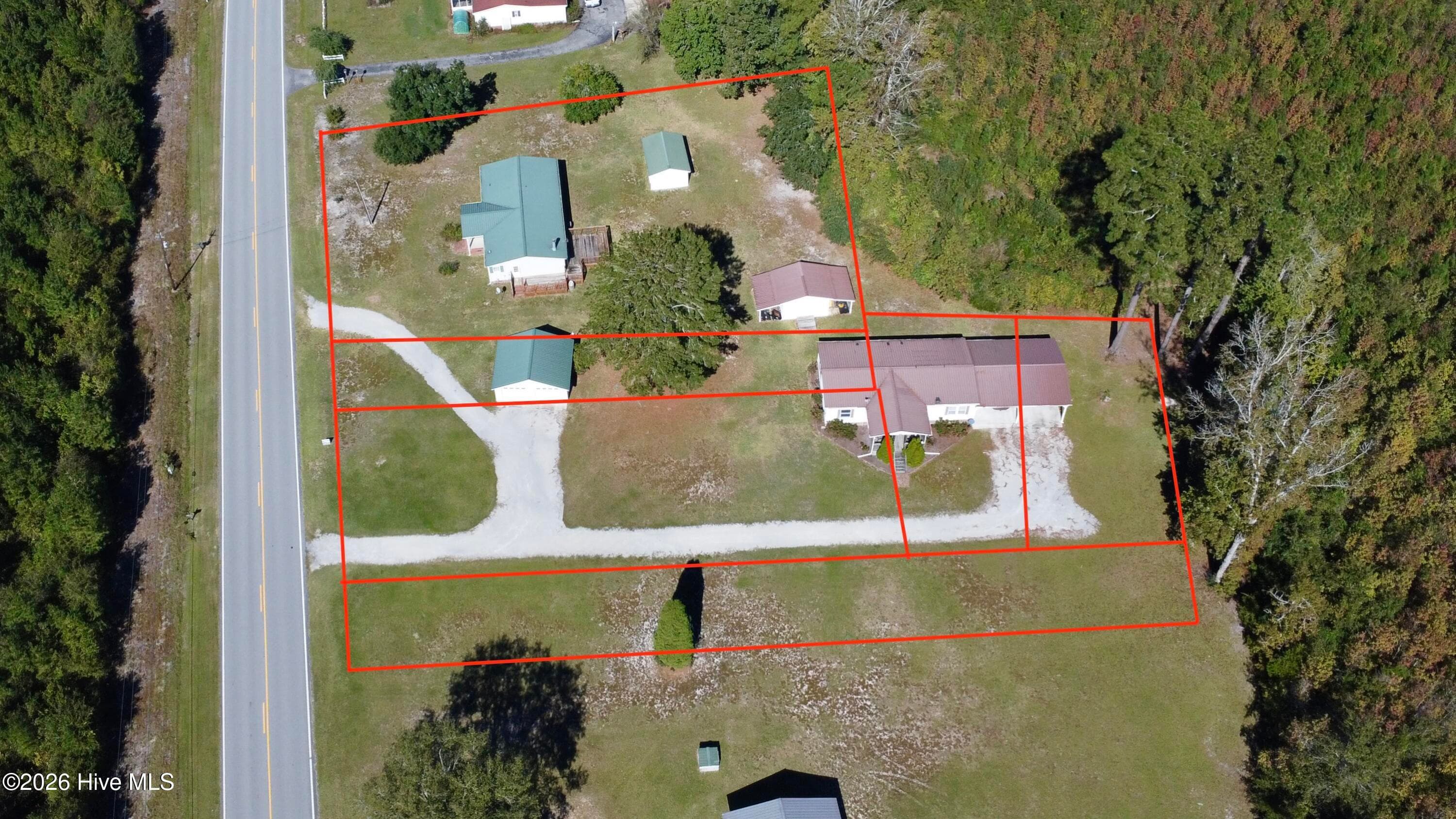 Manufactured Home at 7779 Nc 306 S, Aurora, NC 27806, photo 3 of 42