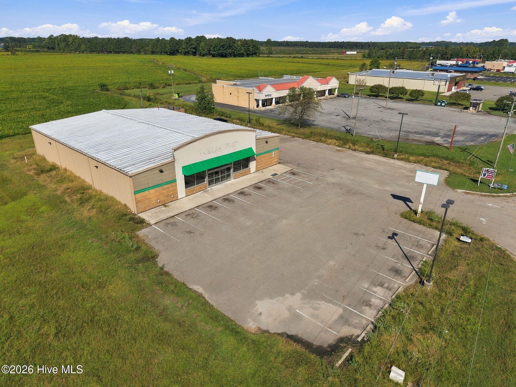 Commercial Sale at 601 N Main Street, Robersonville, NC 27871, photo 6 of 32