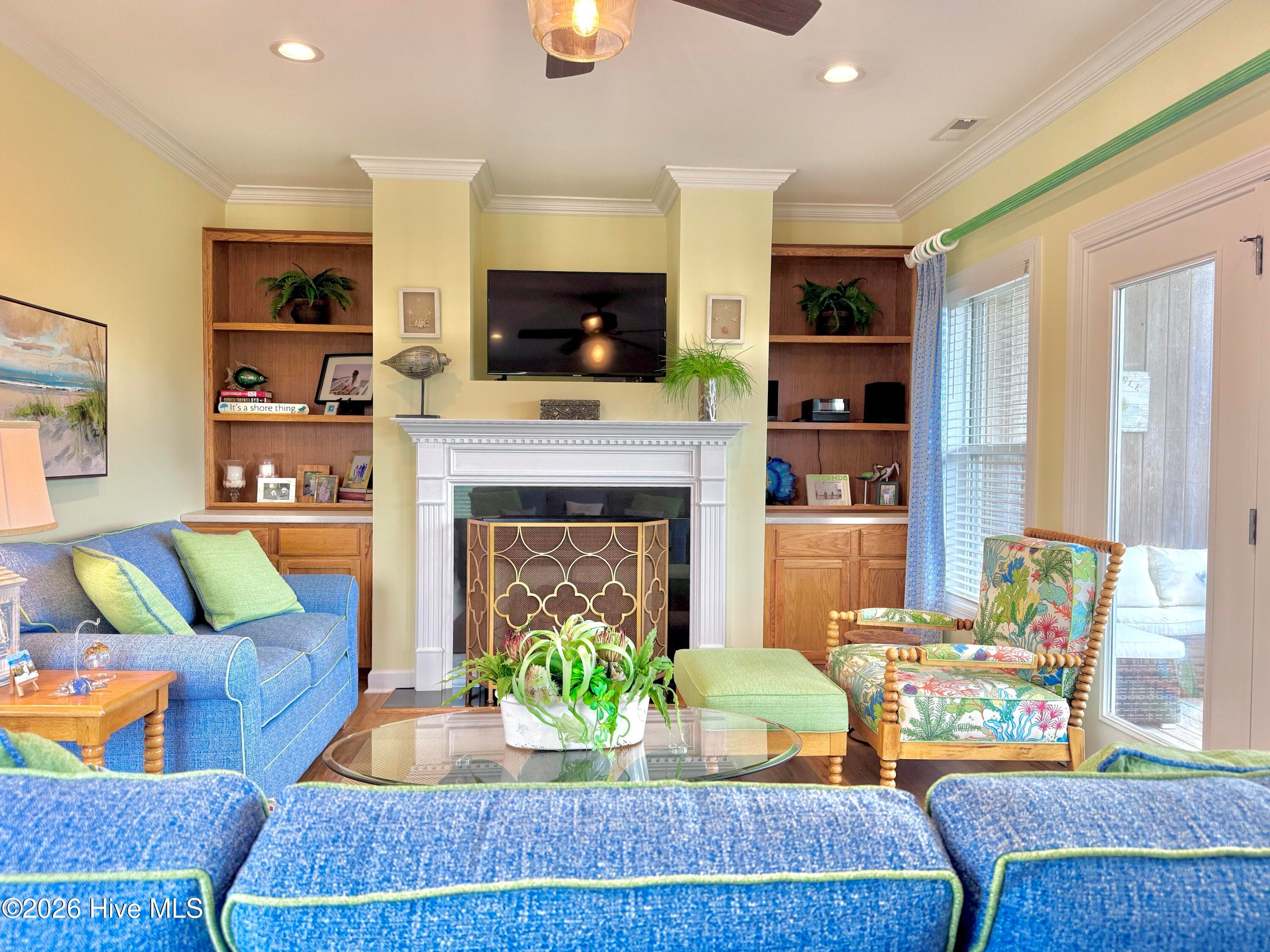 Townhouse at 118 Shell Drive West, Emerald Isle, NC 28594, photo 11 of 67
