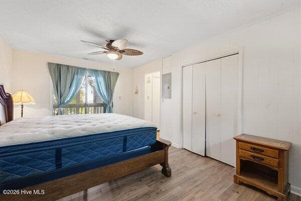 Single Family Residence at 2902 Canal Cove Road, Lake Waccamaw, NC 28450, photo 16 of 38