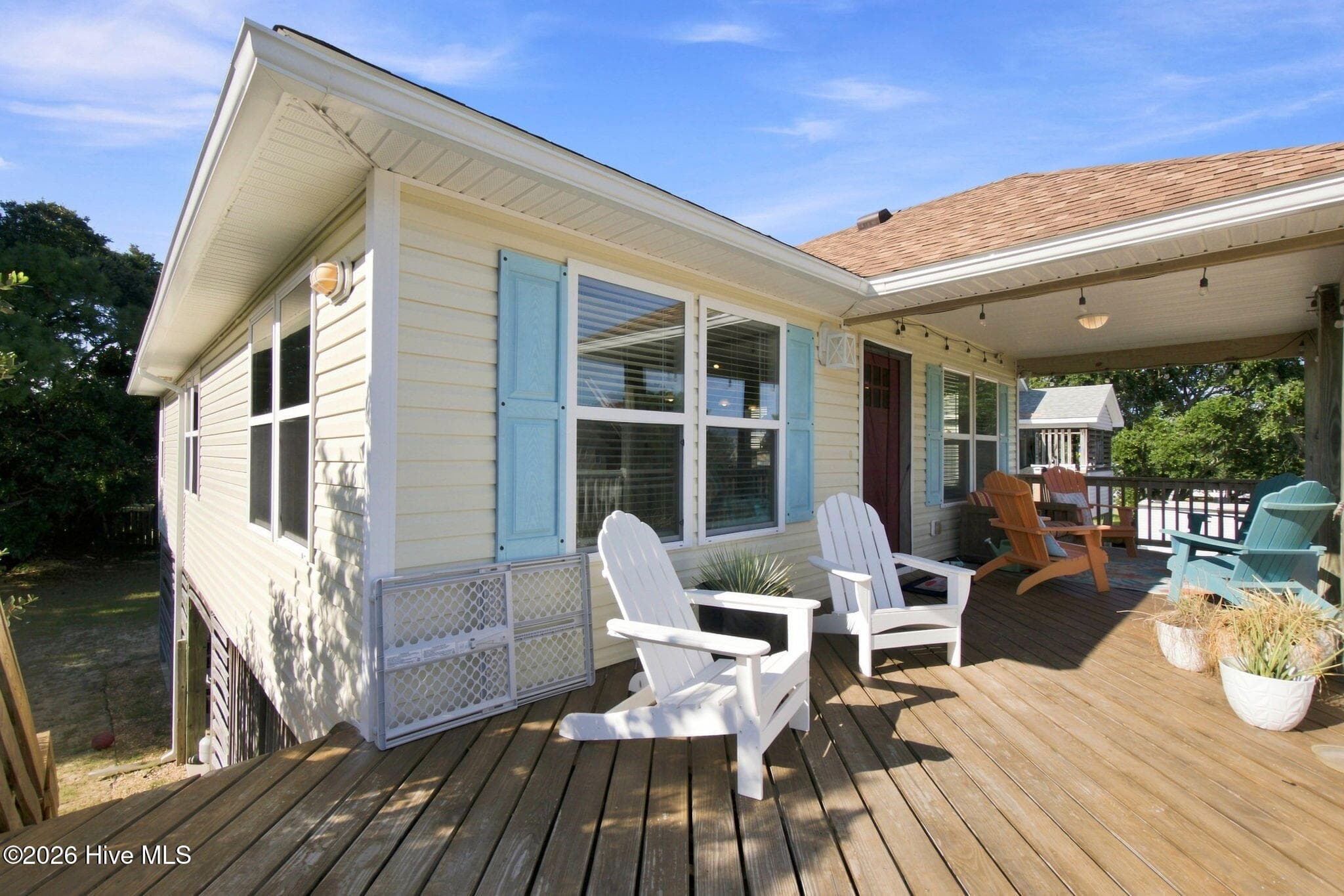 Single Family Residence at 204 Pine Grove Trail, Kill Devil Hills, NC 27948, photo 4 of 54