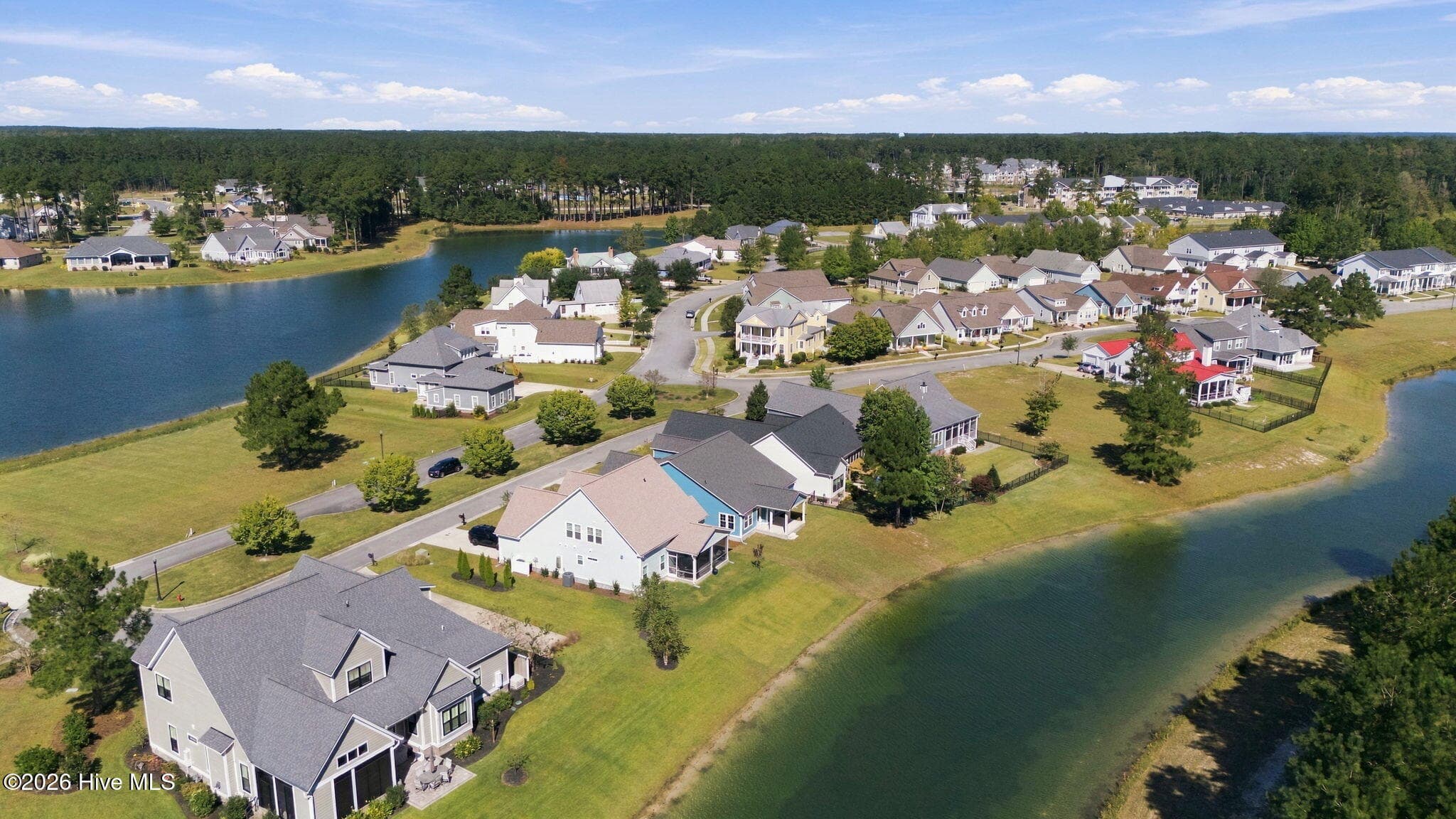 Single Family Residence at 4058 Reunion Pointe Lane, New Bern, NC 28562, photo 13 of 62