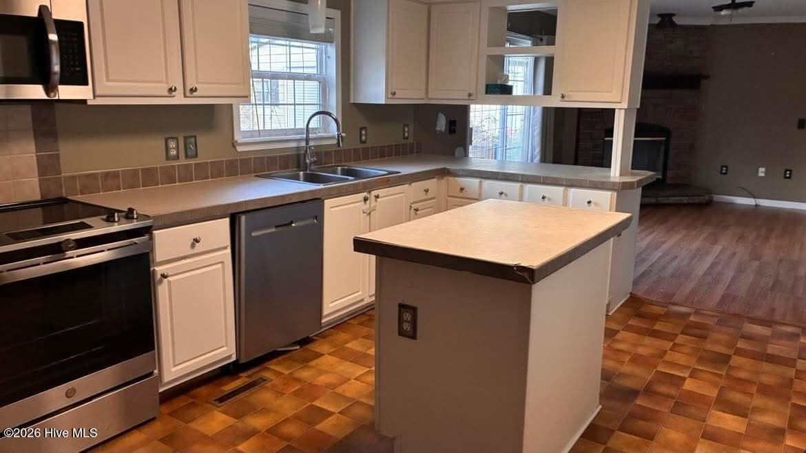 Manufactured Home at 1181 Lobelia Road, Vass, NC 28394, photo 53 of 61