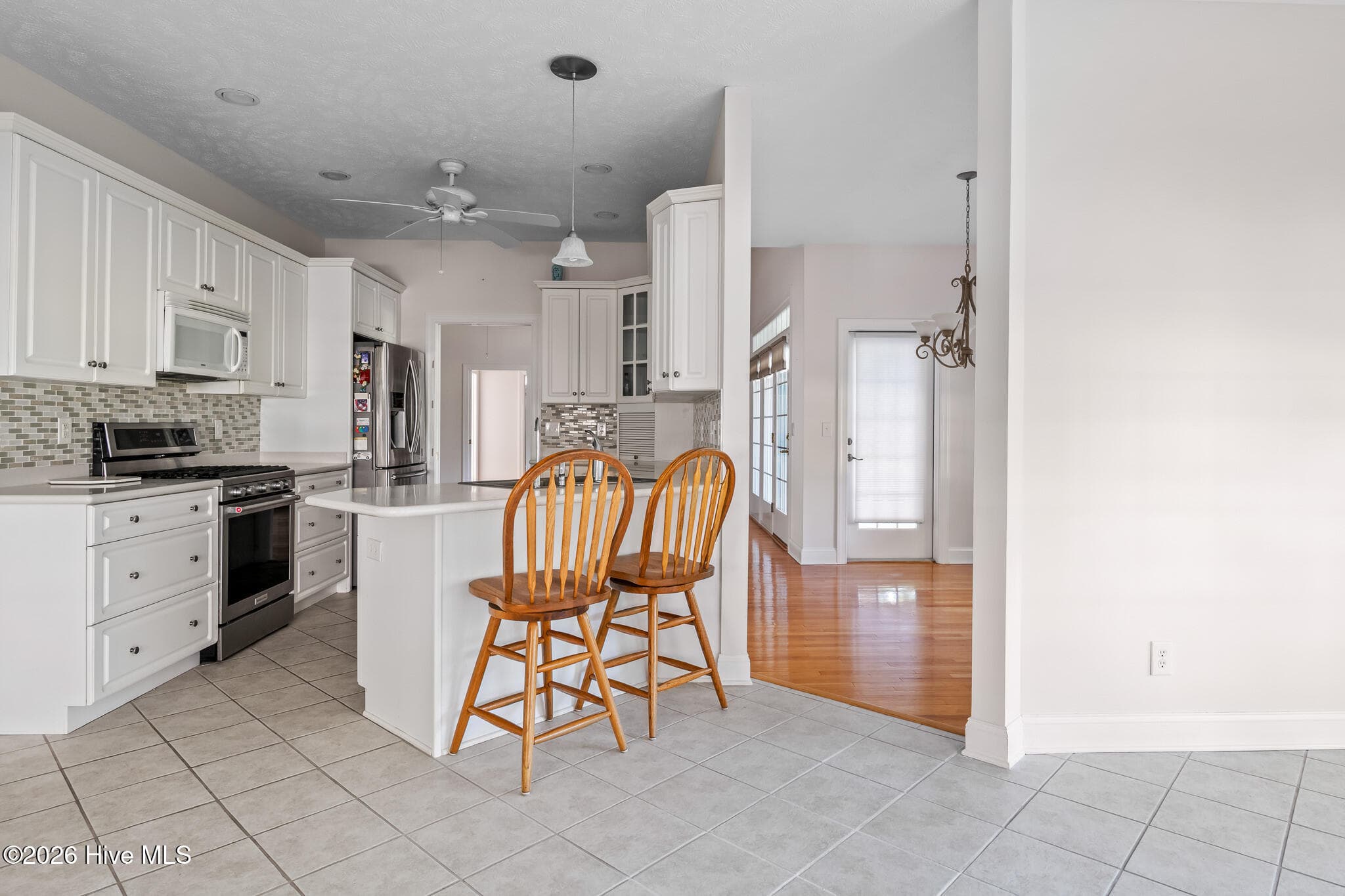 Single Family Residence at 402 Lockwood Lane SW, Supply, NC 28462, photo 13 of 75