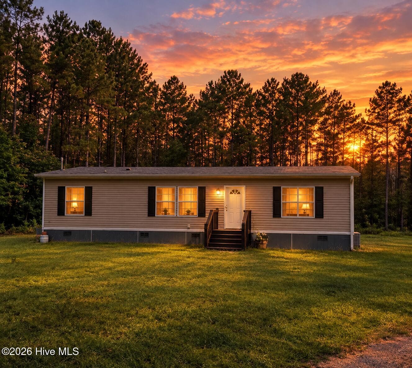Manufactured Home at 645 Bent Knee Road, Keysville, GA 30816