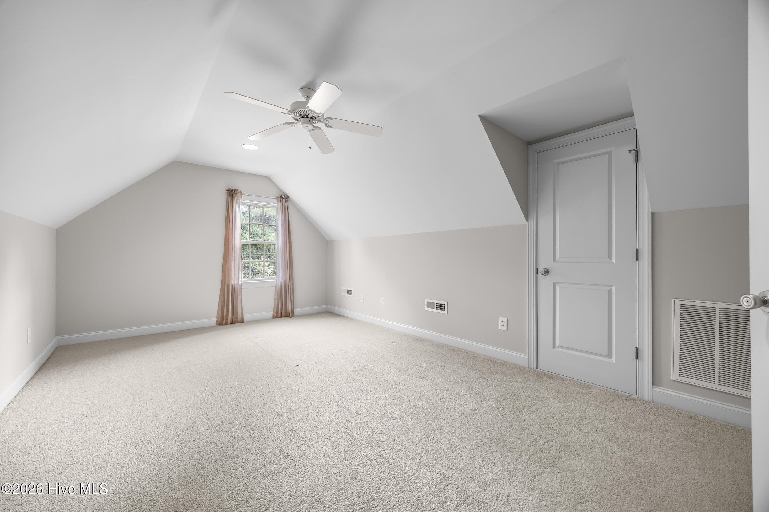 Single Family Residence at 8746 Ramsbury Way, Wilmington, NC 28411, photo 37 of 50