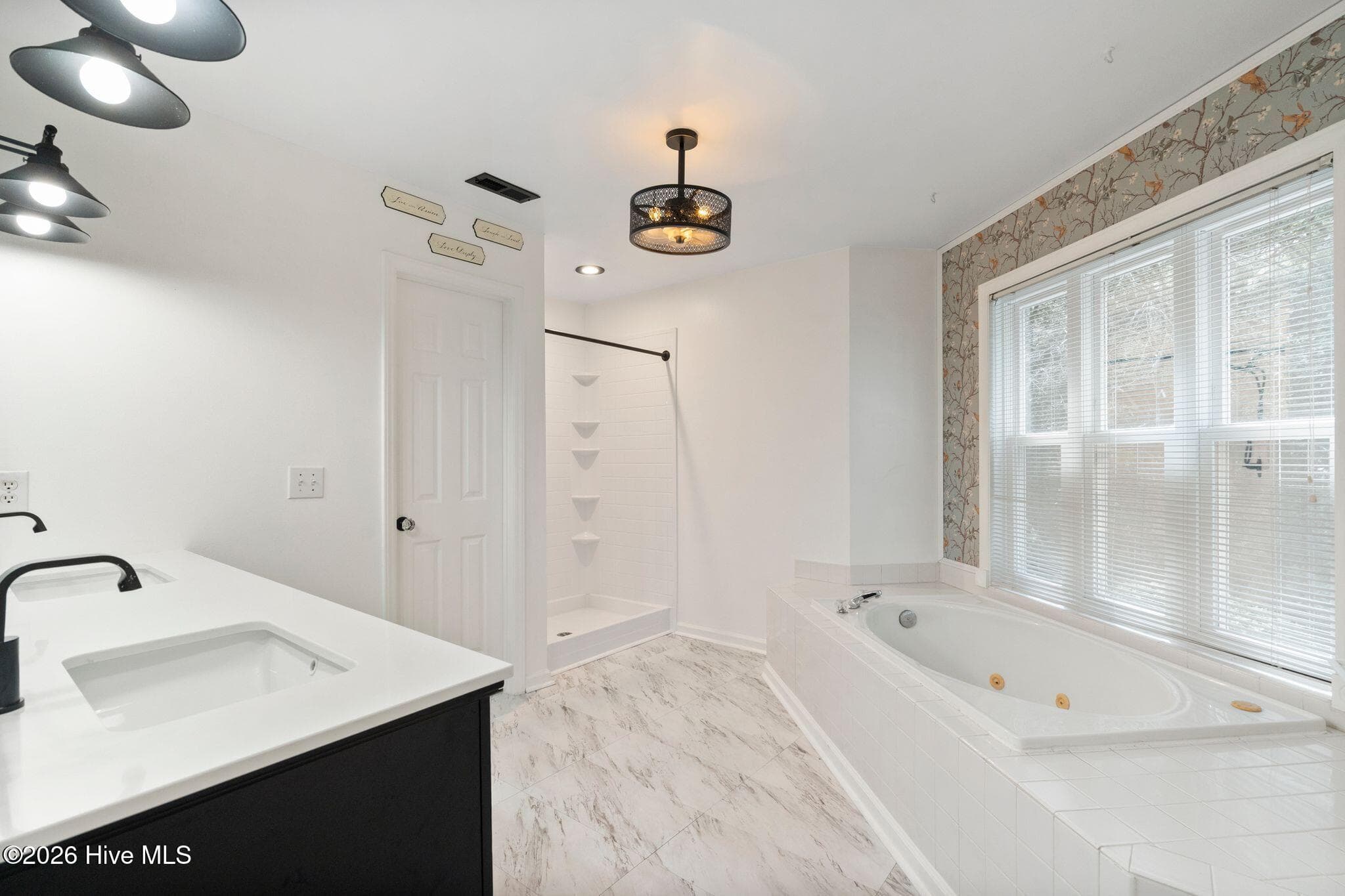 Condominium at 4108 Breezewood Drive Apt 101, Wilmington, NC 28412, photo 28 of 62