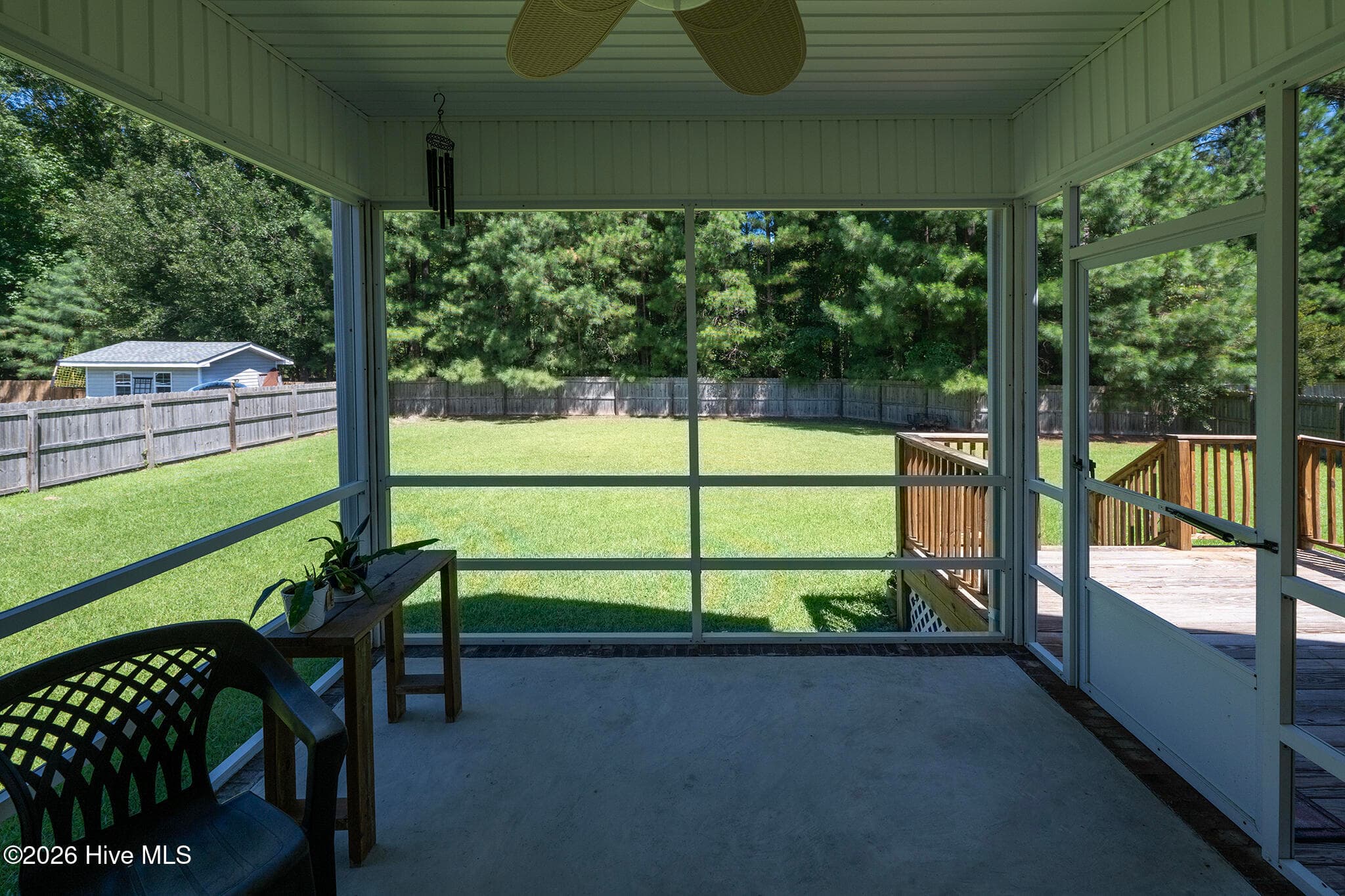 Screened Back Porch for Enjoying Eastern North Carolina Weather - 168 Laura Drive, New Bern, NC 28562