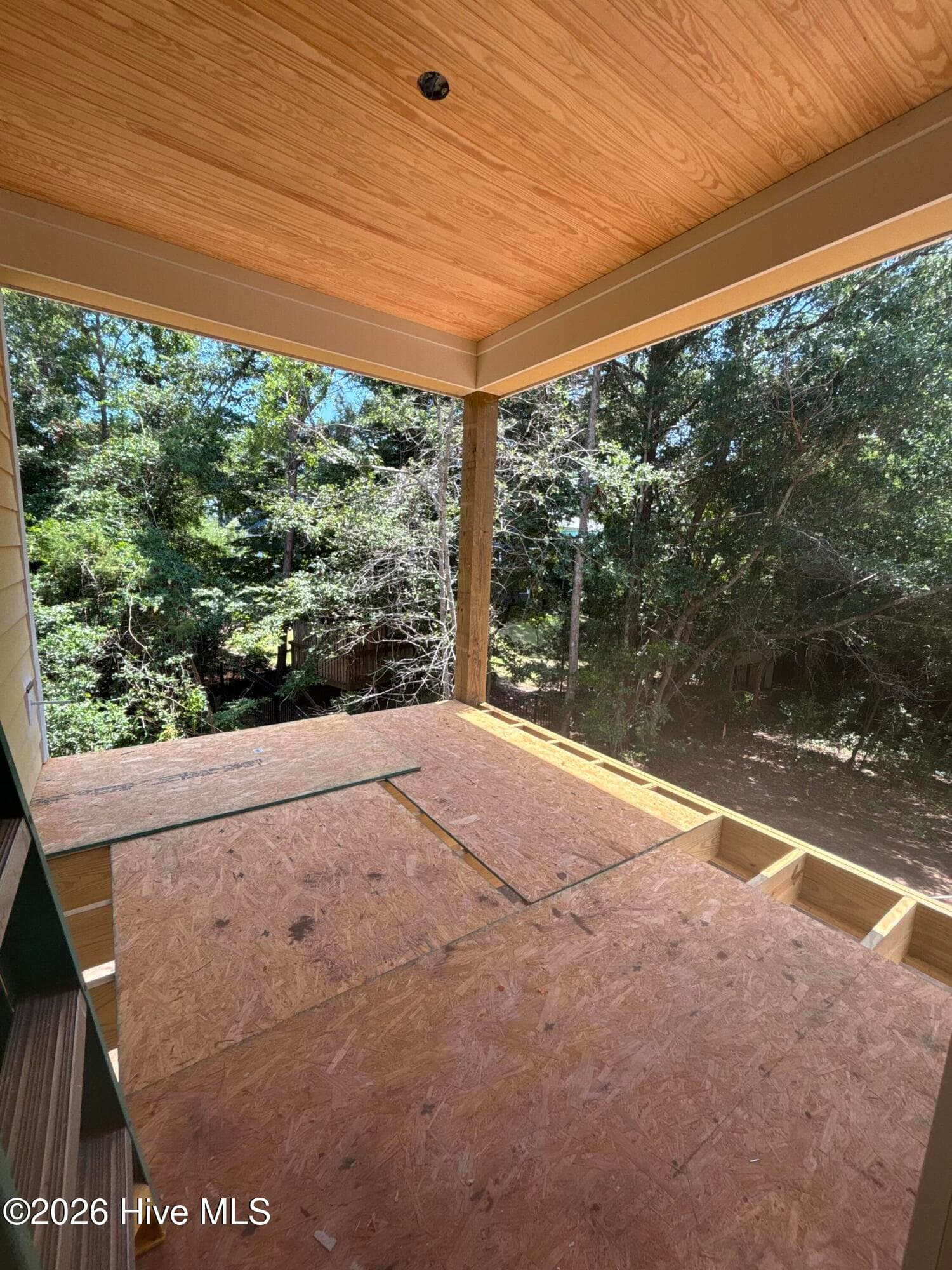 Screened Deck - 405 Emerald Landing Drive, Emerald Isle, NC 28594