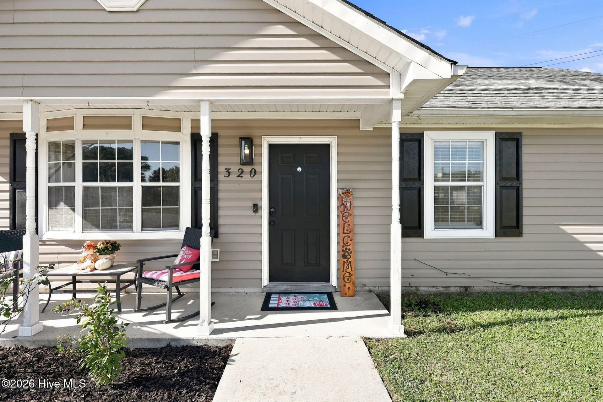 Single Family Residence at 320 Josie Court, Hubert, NC 28539, photo 4 of 41