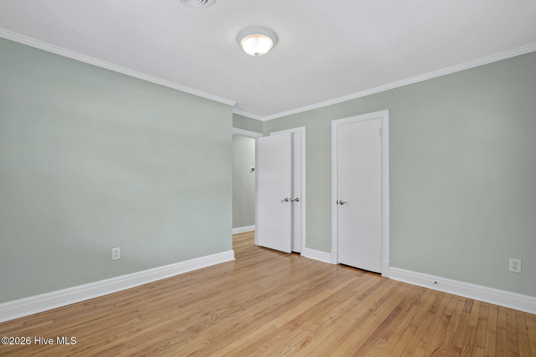 Single Family Residence at 3609 Wilshire Boulevard, Wilmington, NC 28403, photo 14 of 25