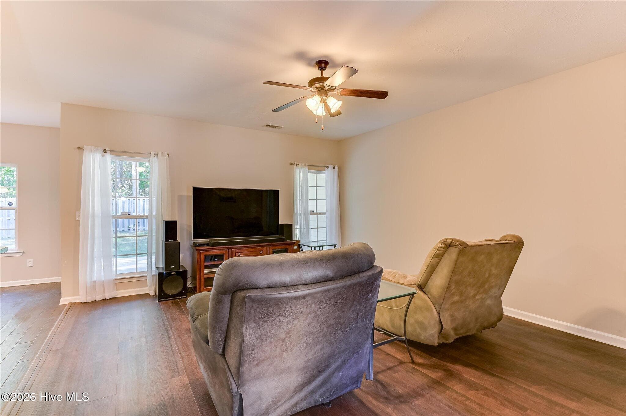 Single Family Residence at 300 Foxchase Circle, North Augusta, SC 29860, photo 8 of 31