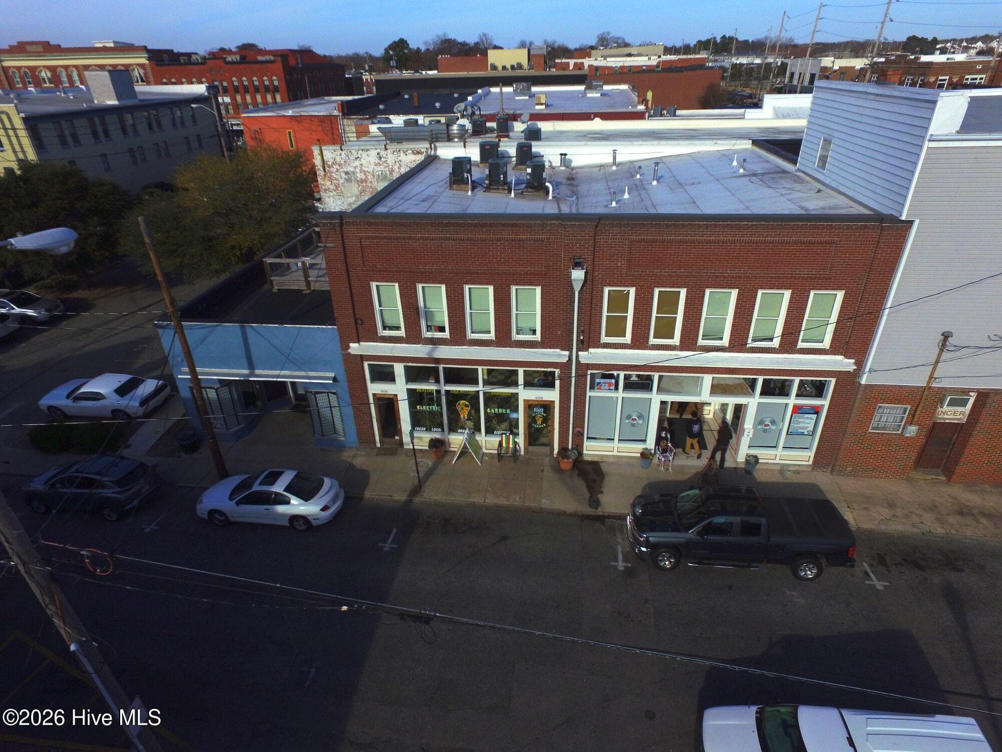 Commercial Sale at 610 E Fearing Street, Elizabeth City, NC 27909, photo 2 of 4